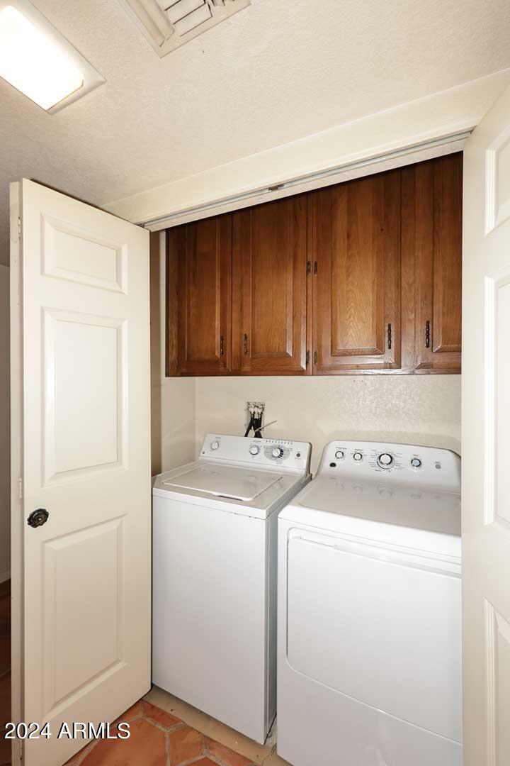 8361 E VIA DE VIVA --