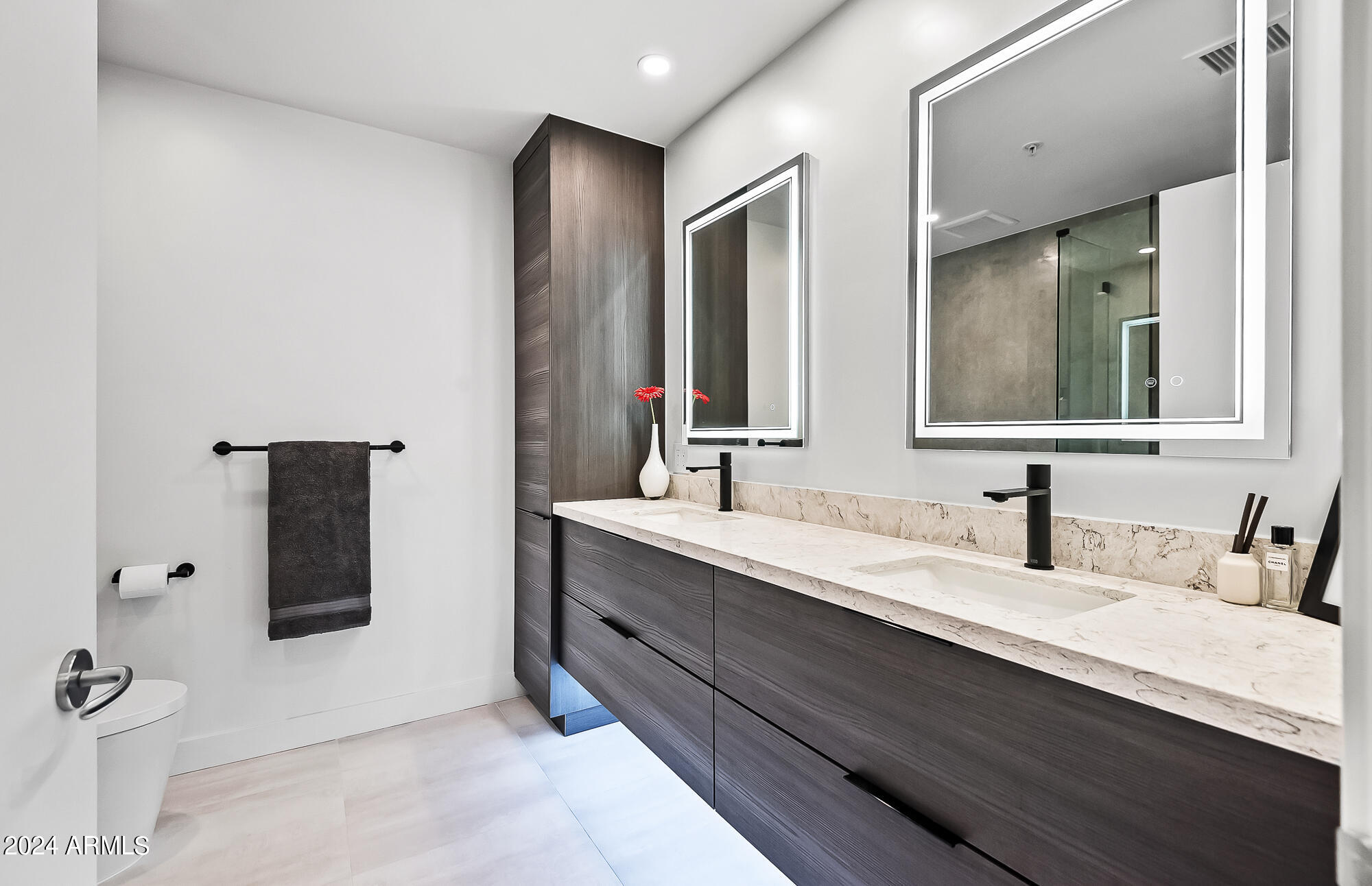 7167 E RANCHO VISTA Drive # 4010
