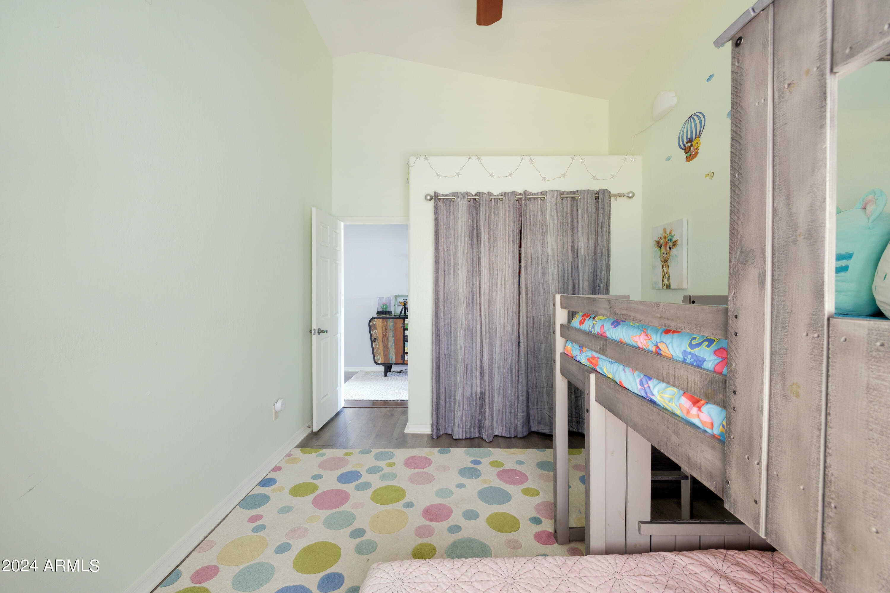 1233 E SEA GULL Drive