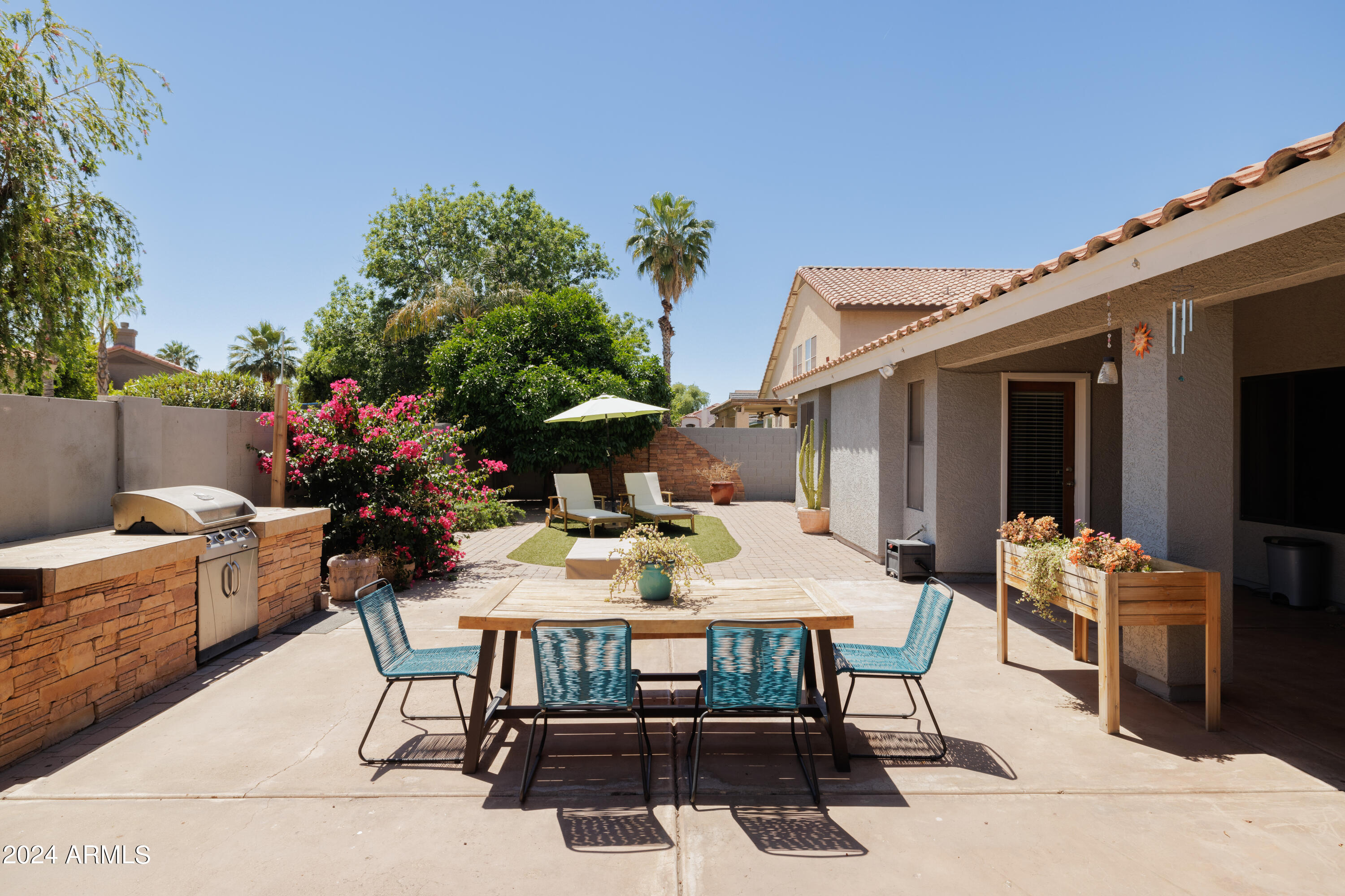 1233 E SEA GULL Drive