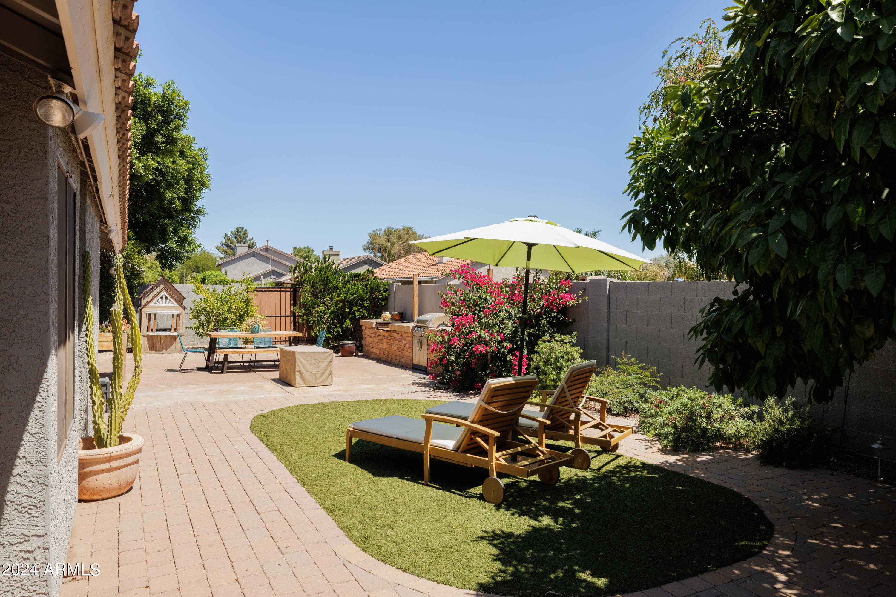 1233 E SEA GULL Drive