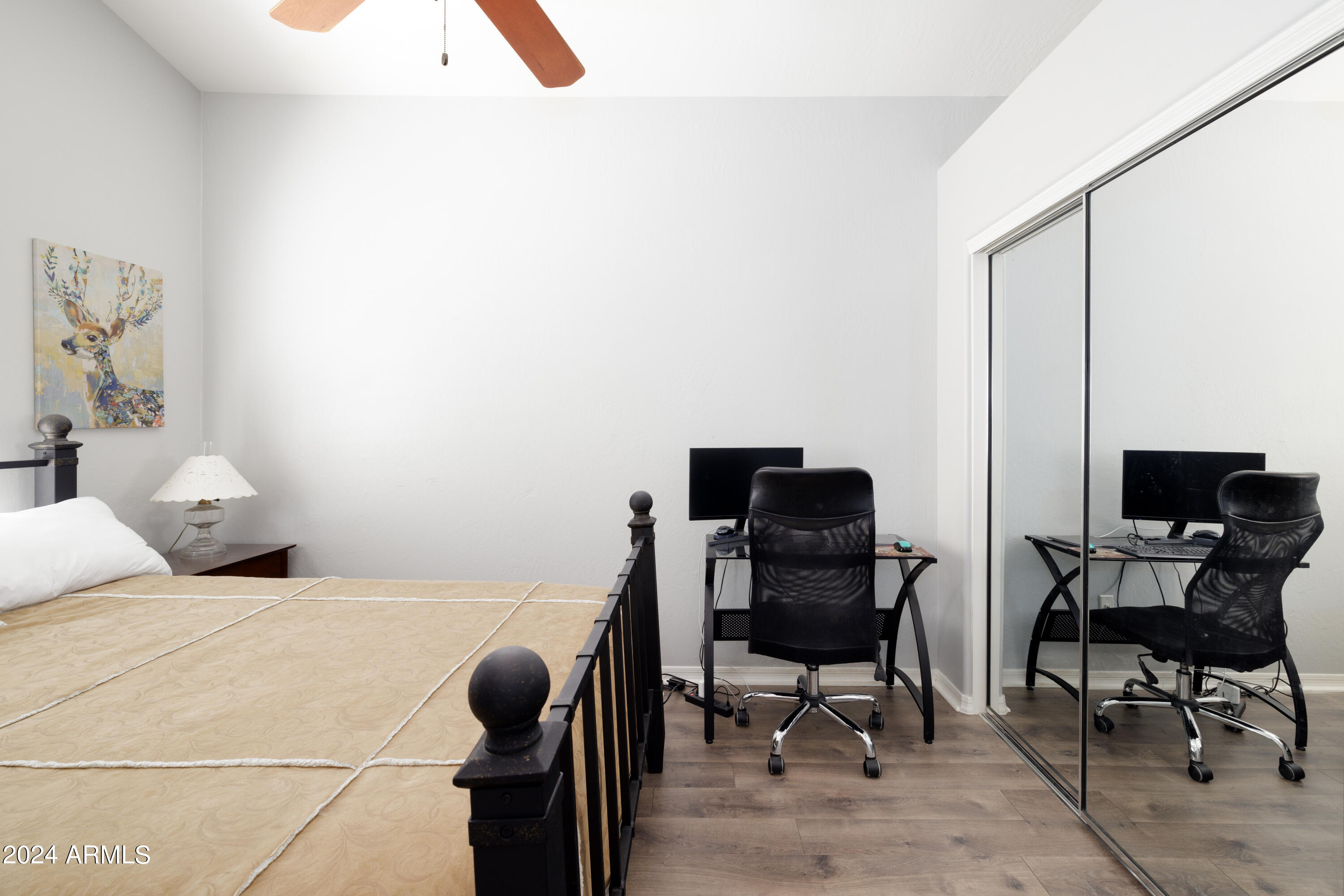 1233 E SEA GULL Drive