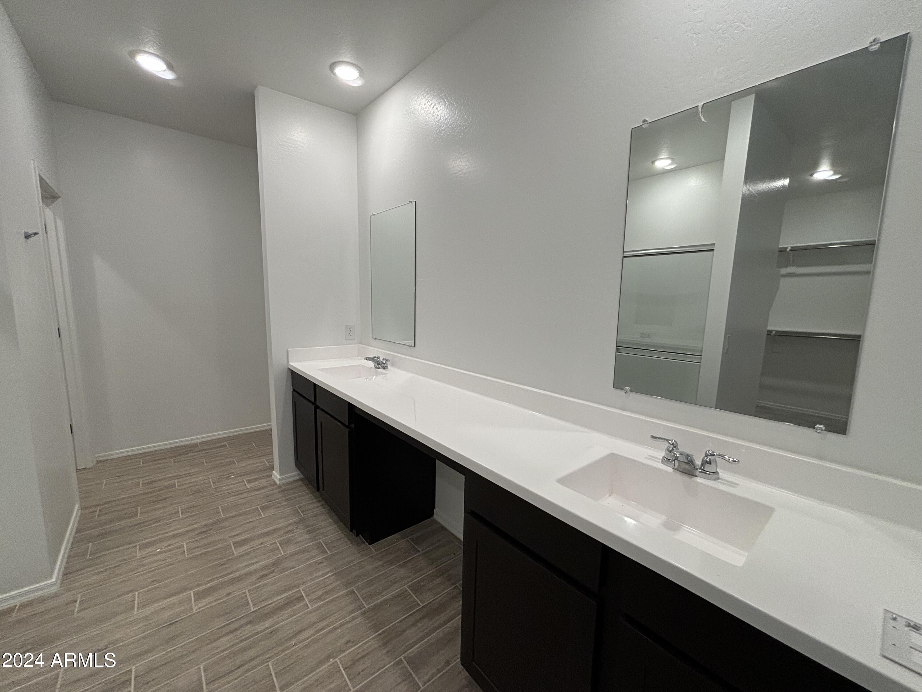 11878 N UPHOFF Drive