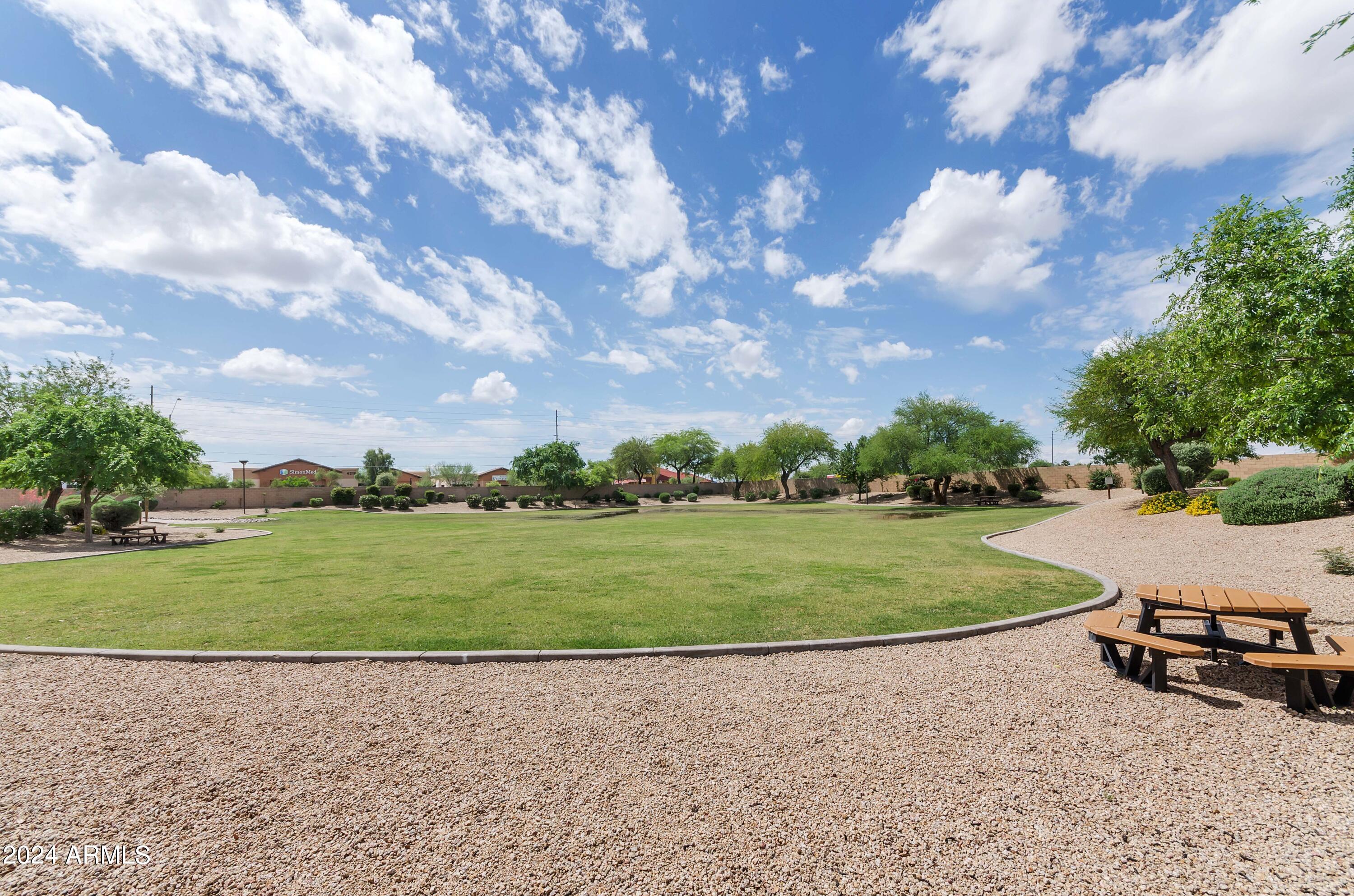 17242 N 40TH Place
