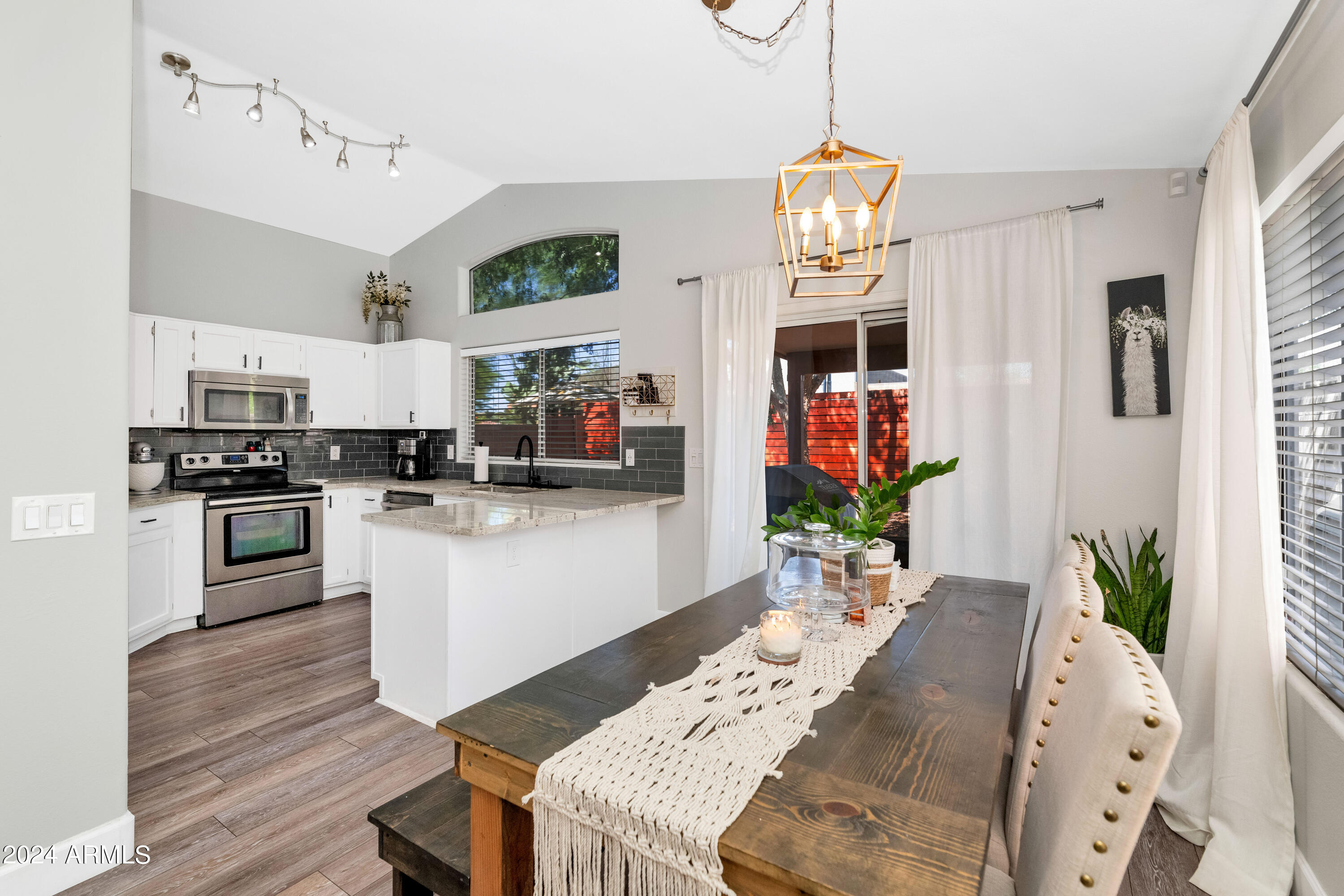 17242 N 40TH Place