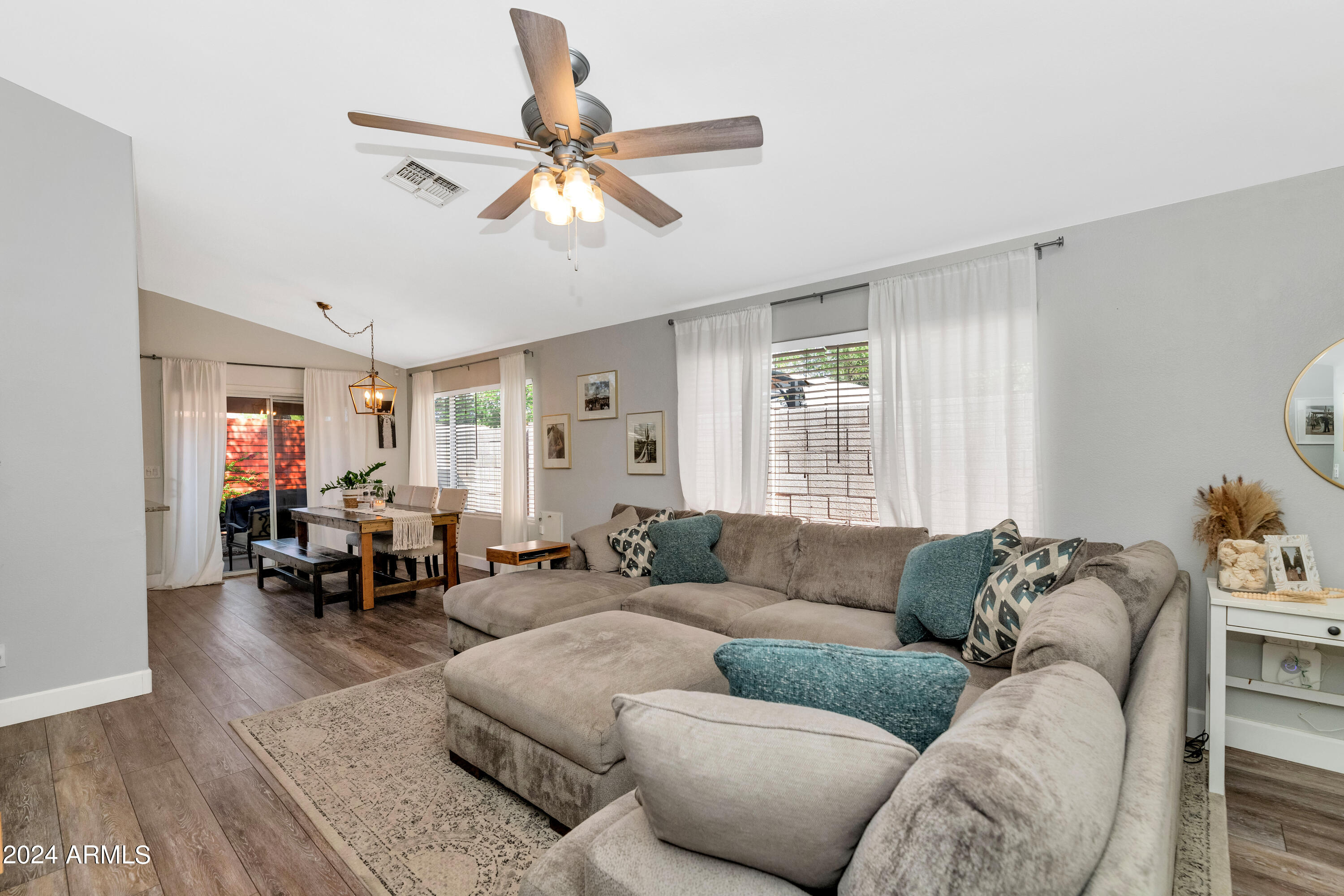 17242 N 40TH Place