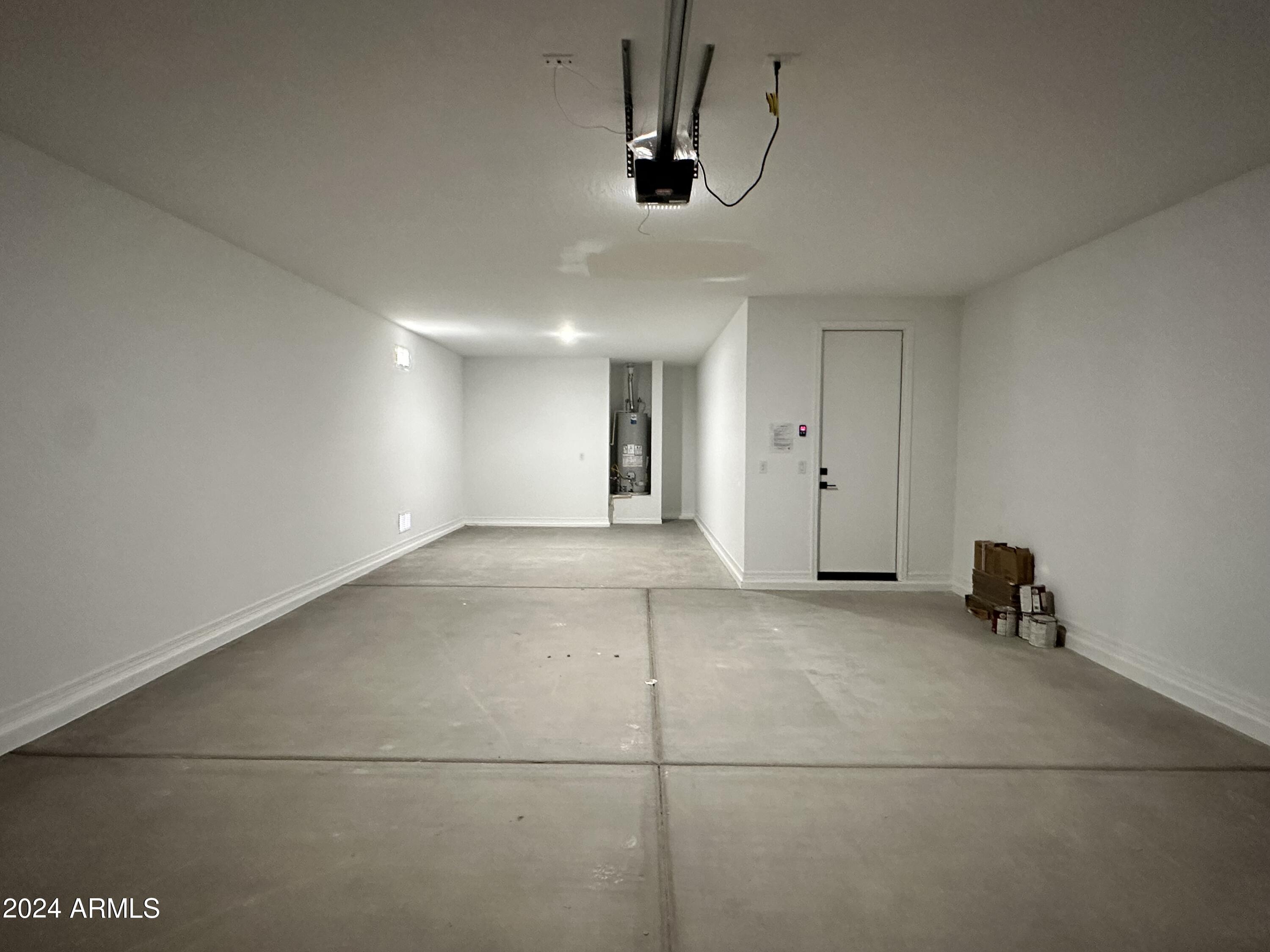 5536 W THURMAN Drive