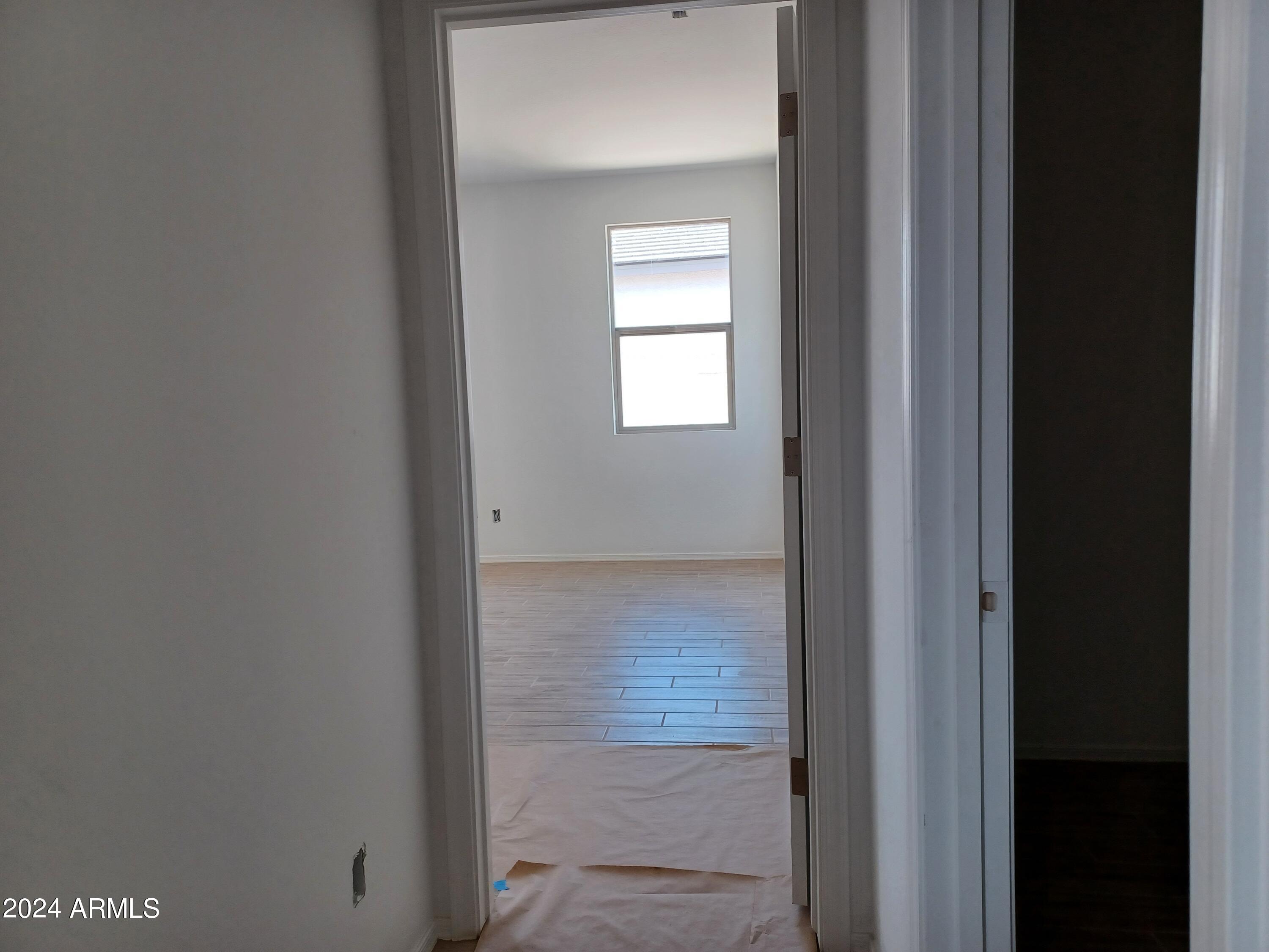 24092 W HIDALGO Avenue