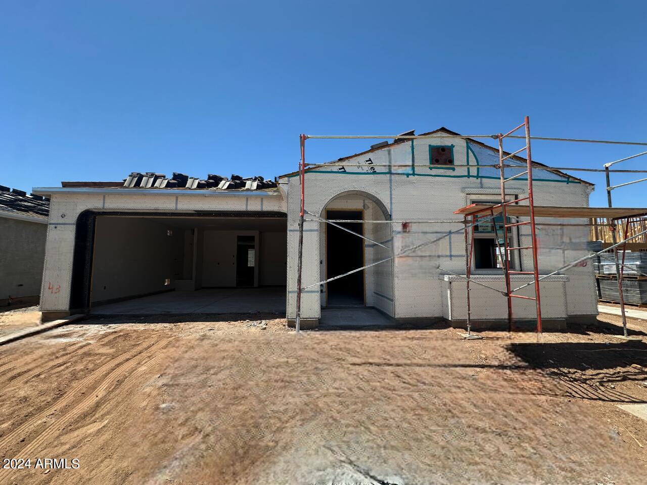 9458 E SECTOR Drive