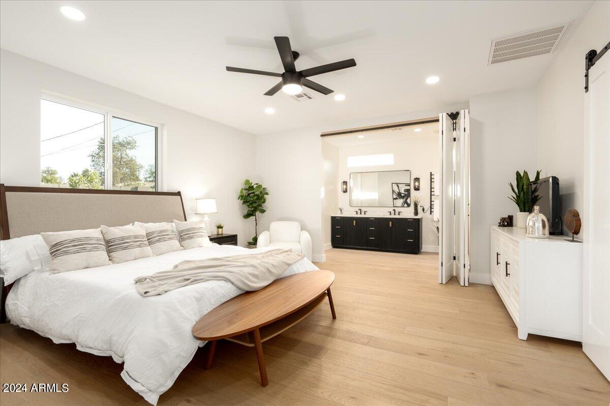 2437 E HIGHLAND Avenue