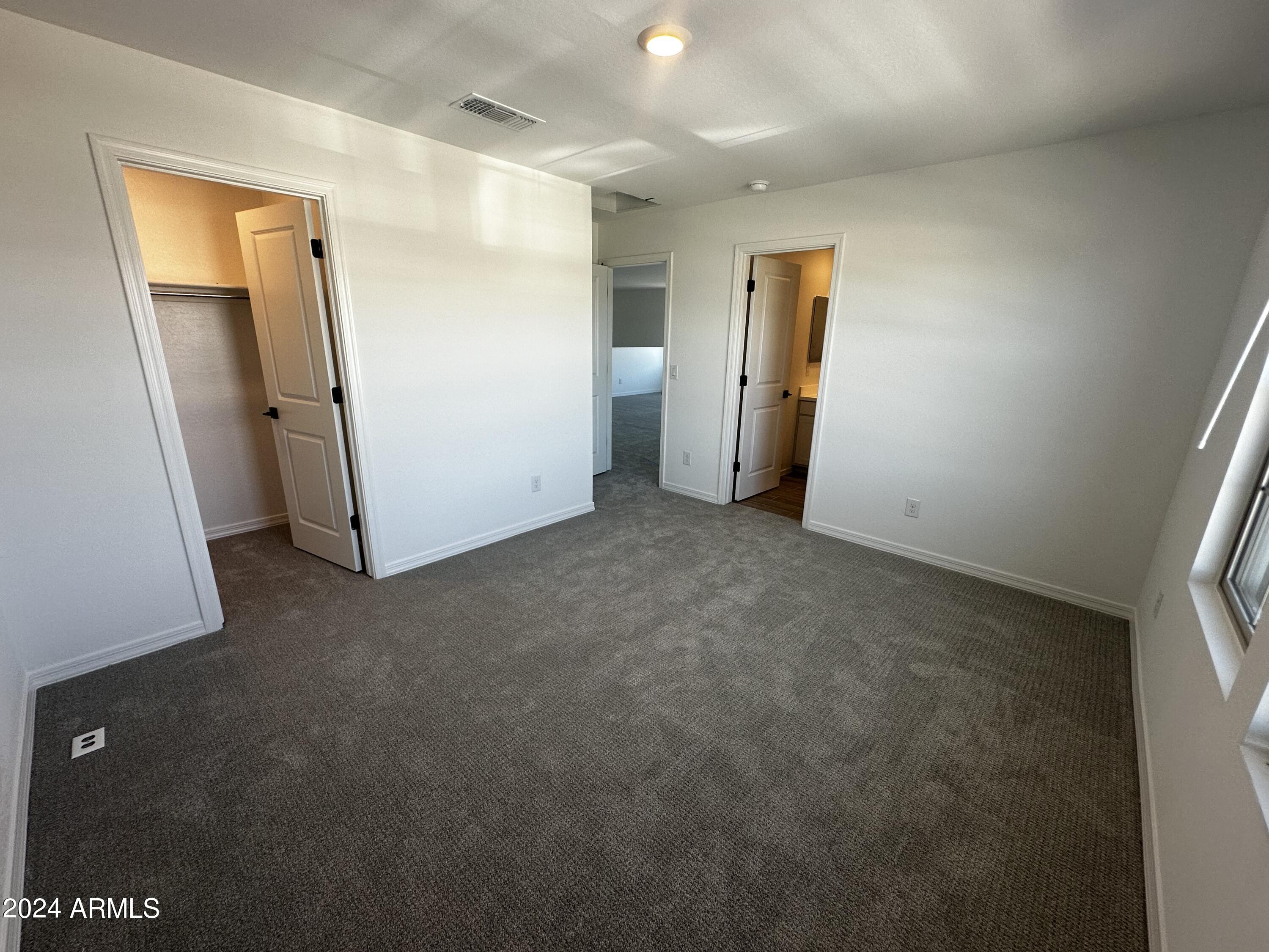 6256 S EMERY --