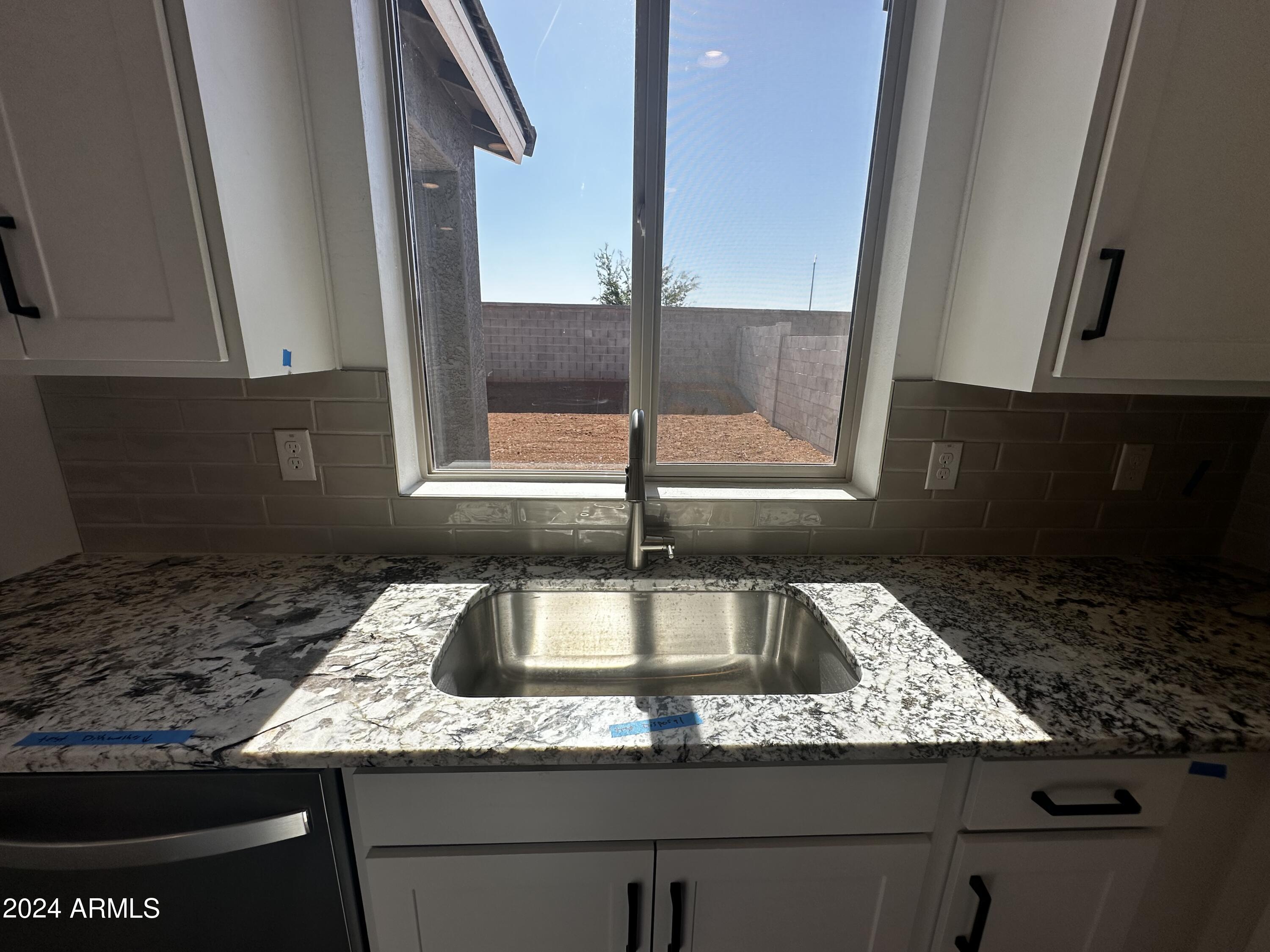 6256 S EMERY --