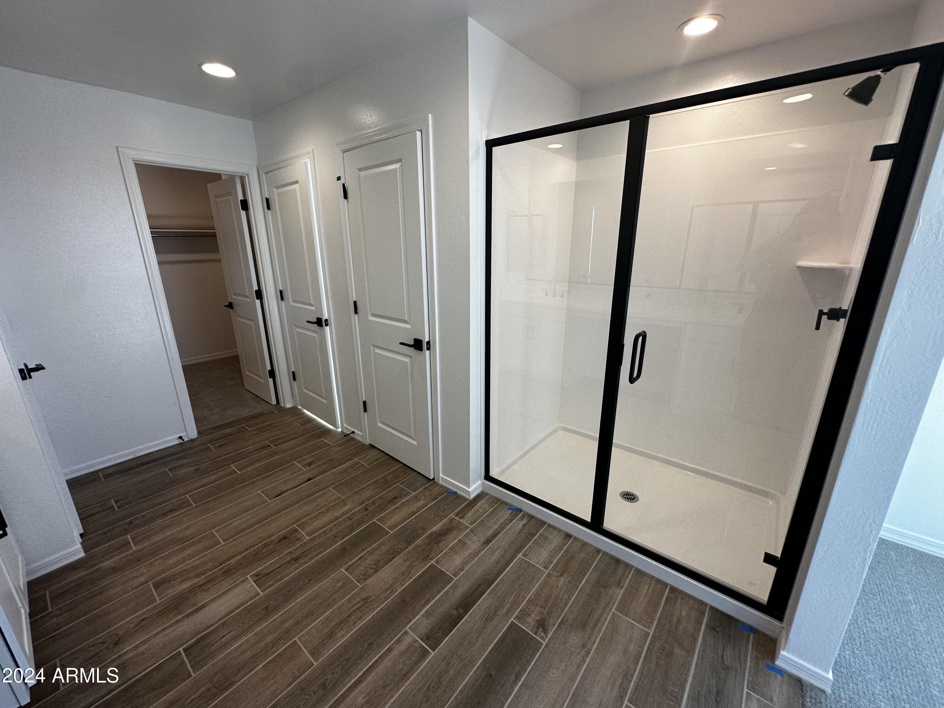 6256 S EMERY --