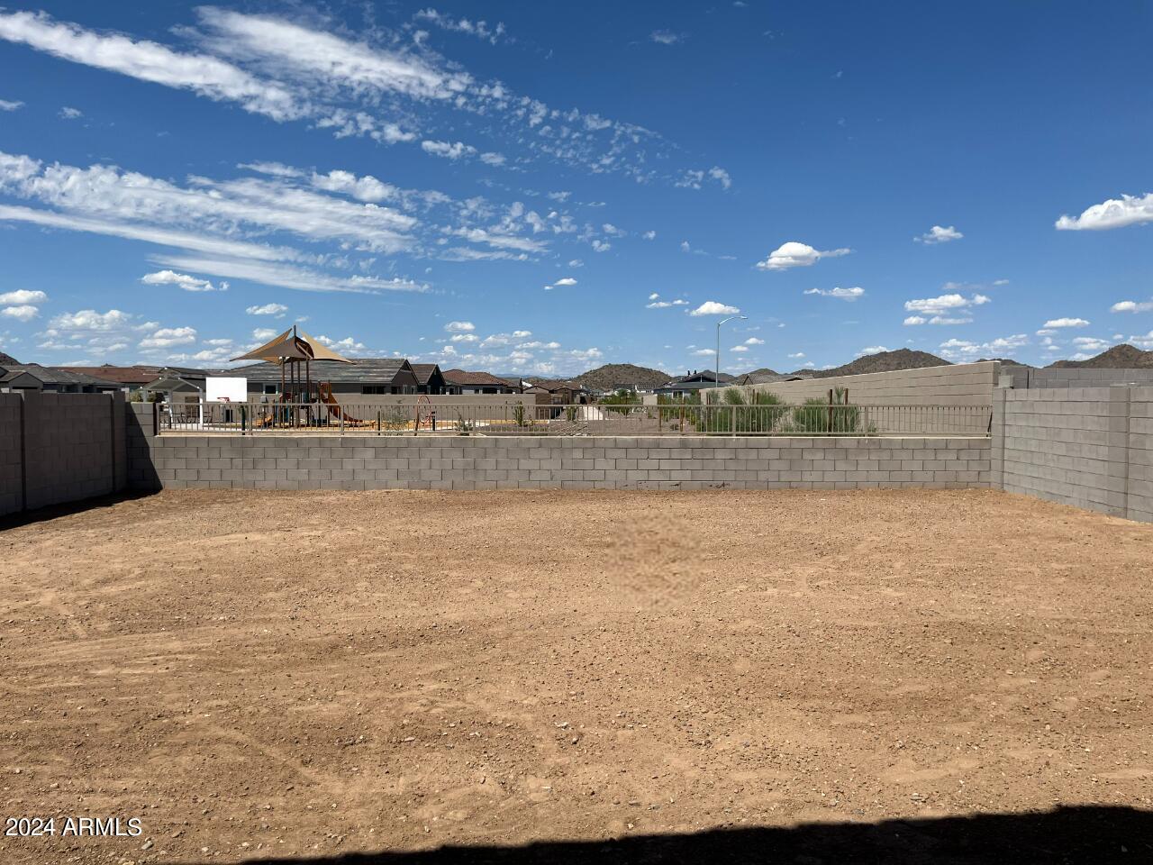 7638 W SADDLEHORN Road