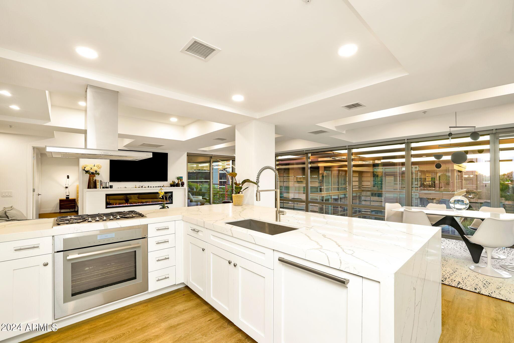 7137 E RANCHO VISTA Drive # 7008
