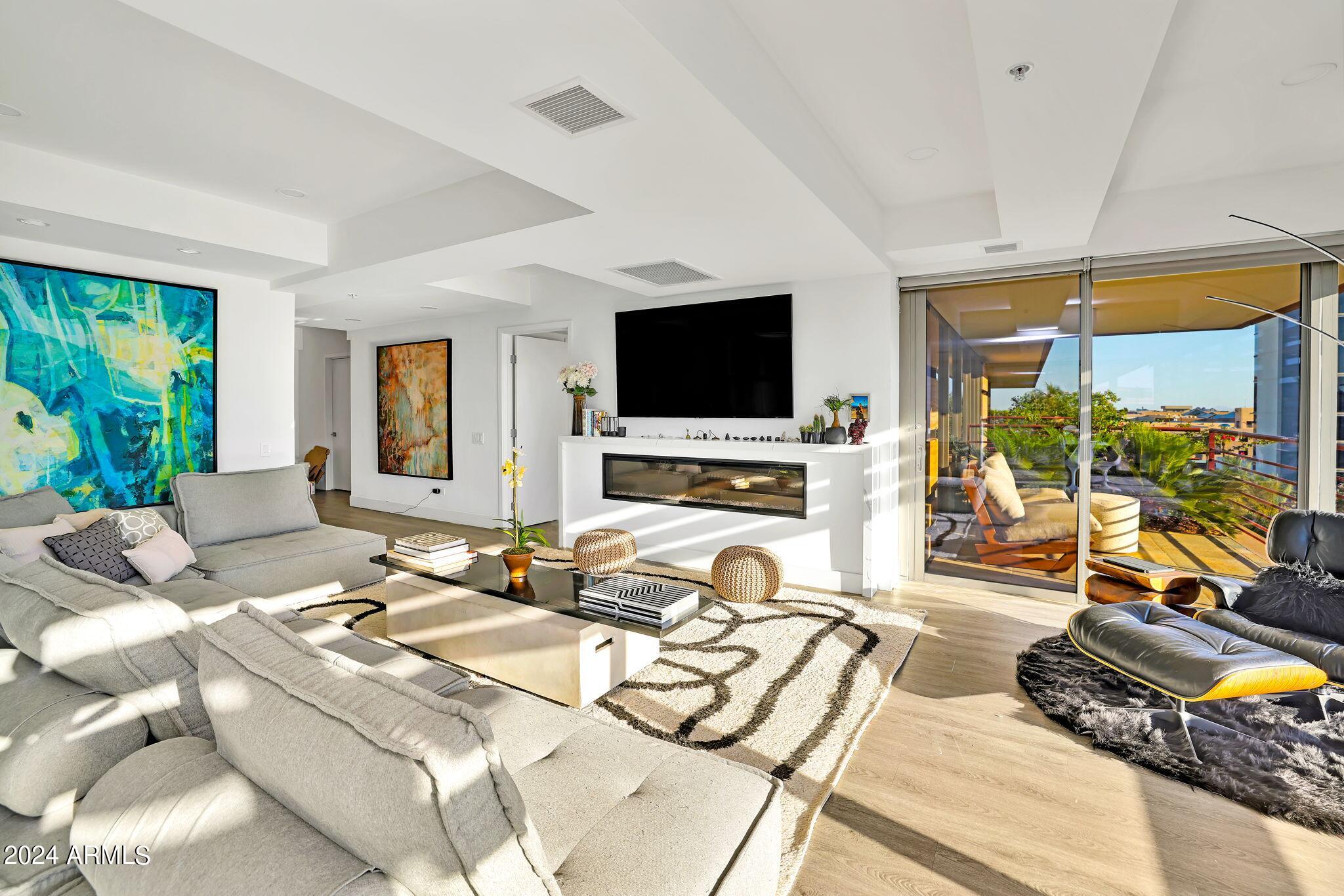 7137 E RANCHO VISTA Drive # 7008