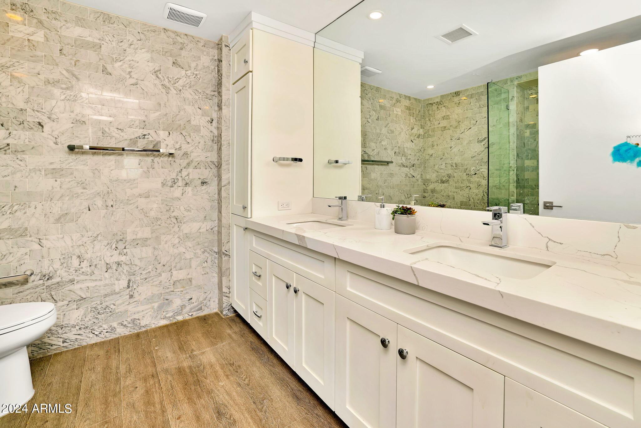 7137 E RANCHO VISTA Drive # 7008