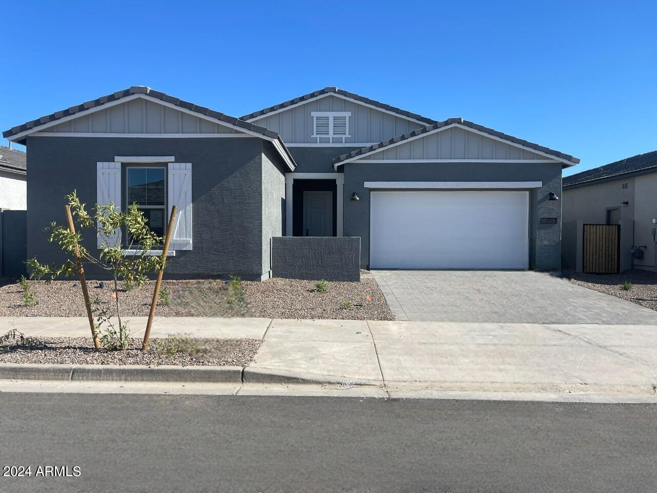 22653 E LORDS Way