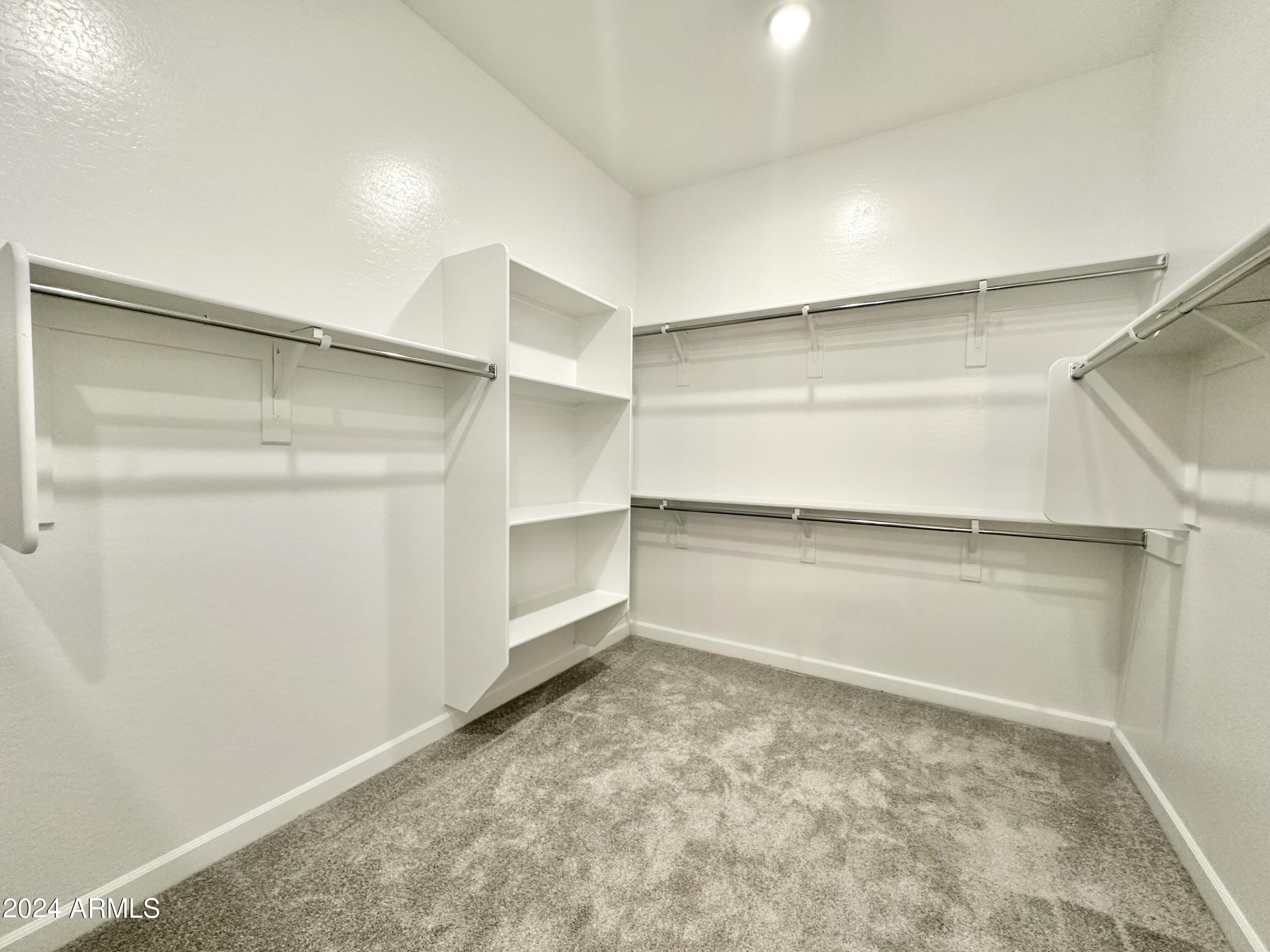 22681 E ROUNDUP Way