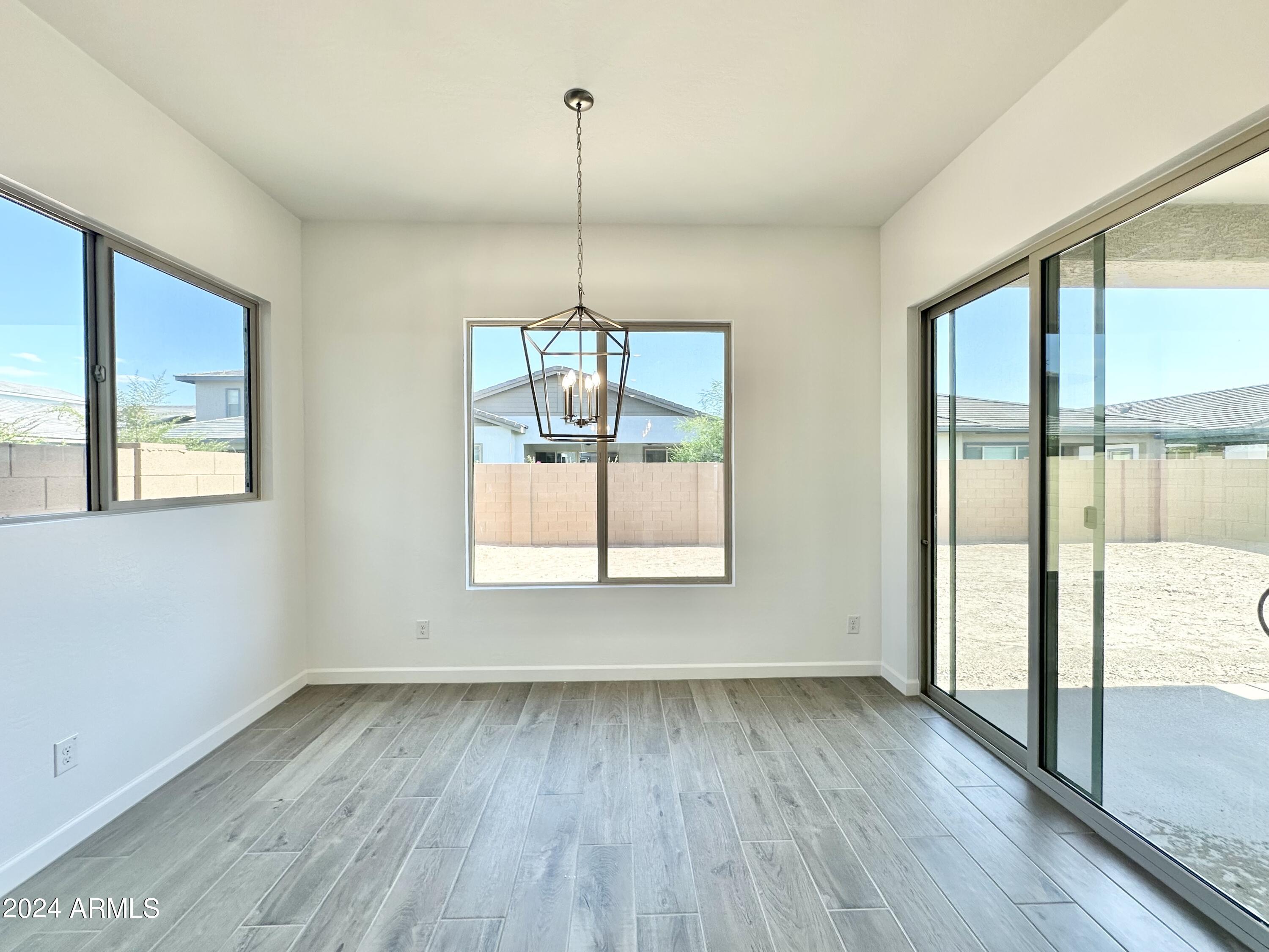 22681 E ROUNDUP Way