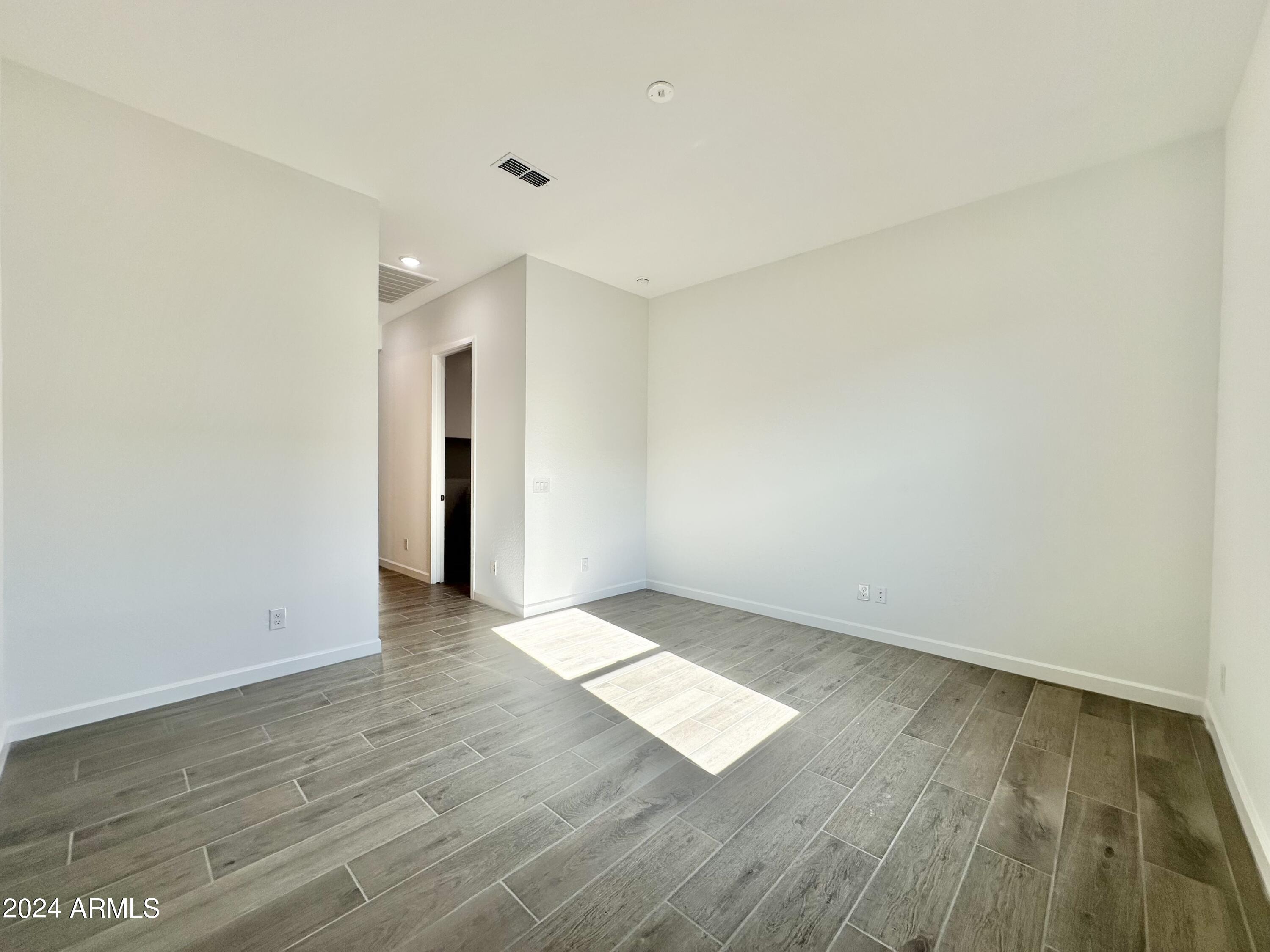 22681 E ROUNDUP Way