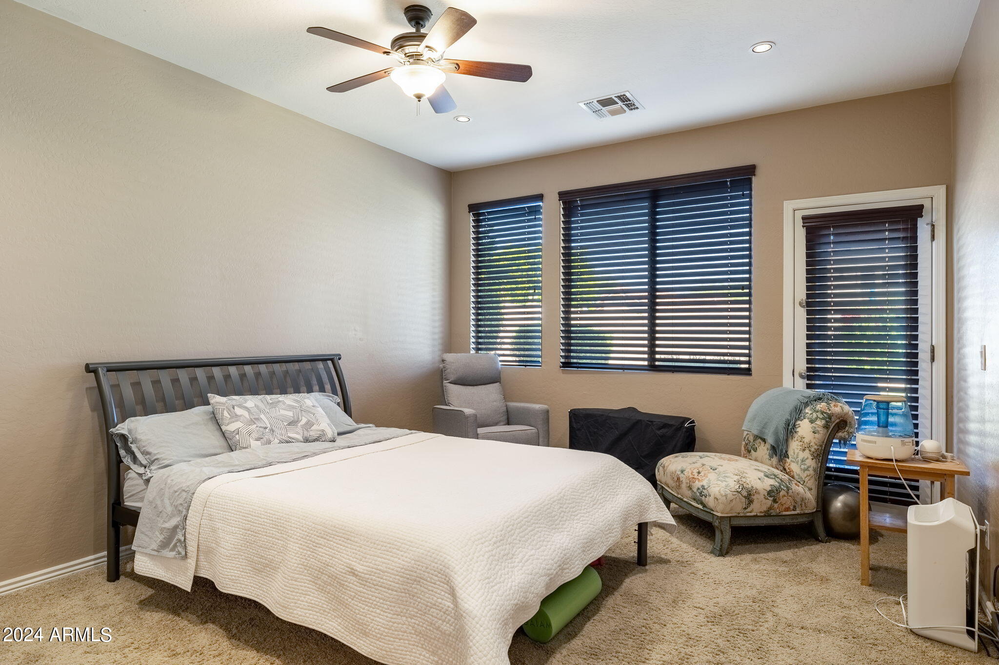 10402 E Saltillo Drive