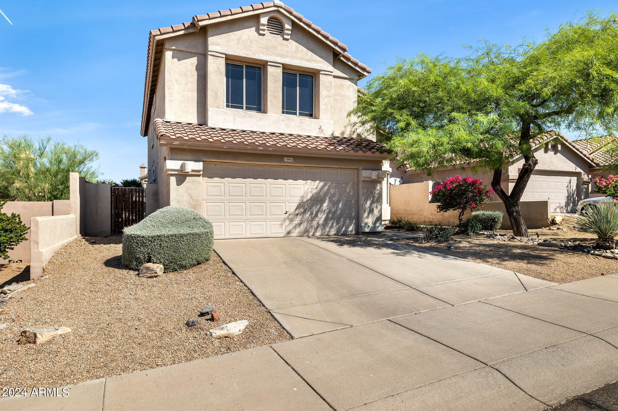 10402 E Saltillo Drive