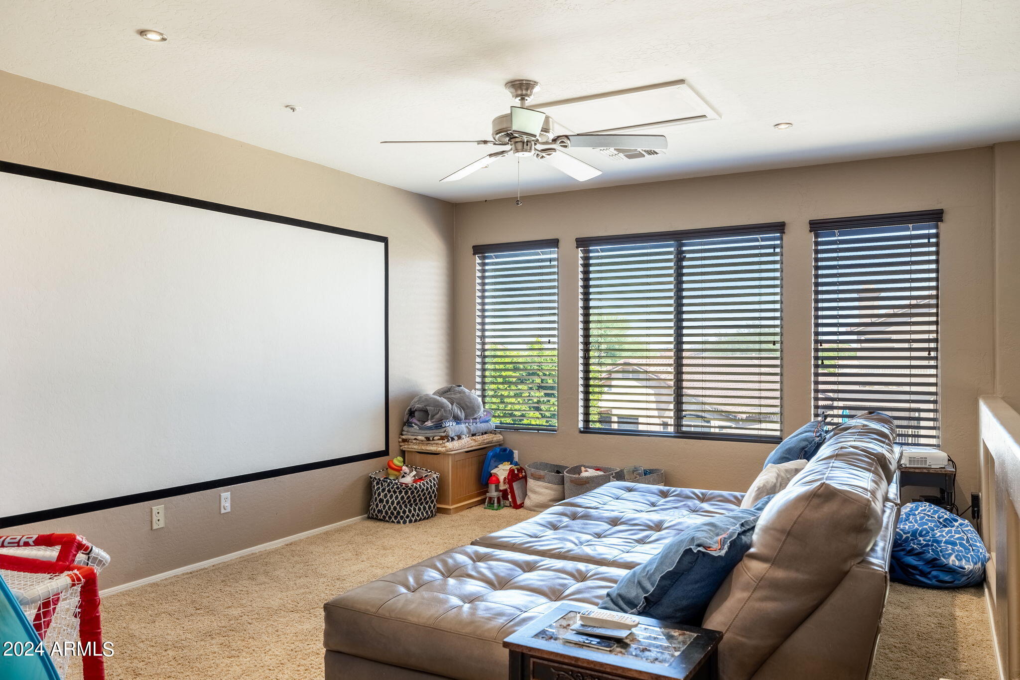 10402 E Saltillo Drive