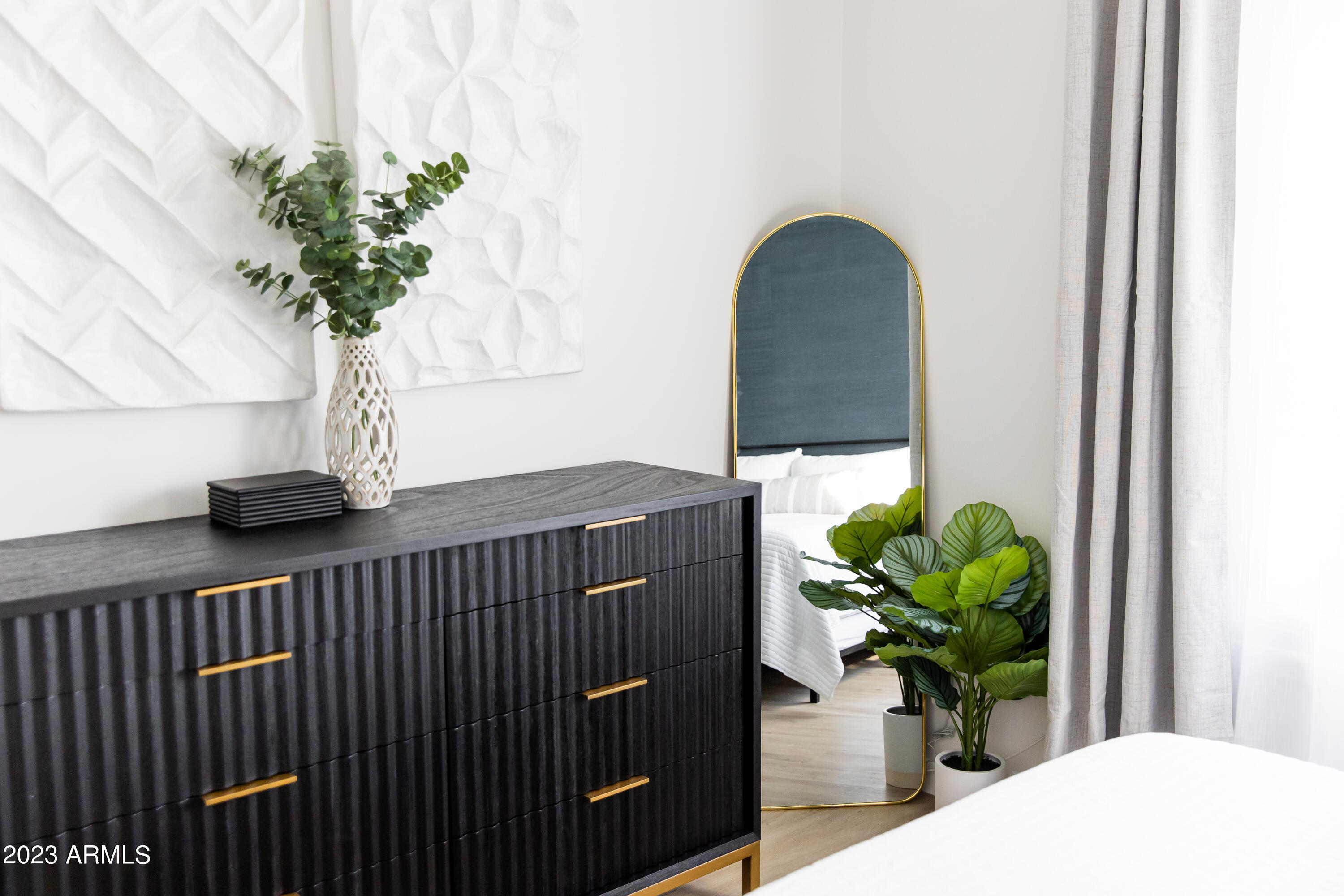 8244 E CHAPARRAL Road