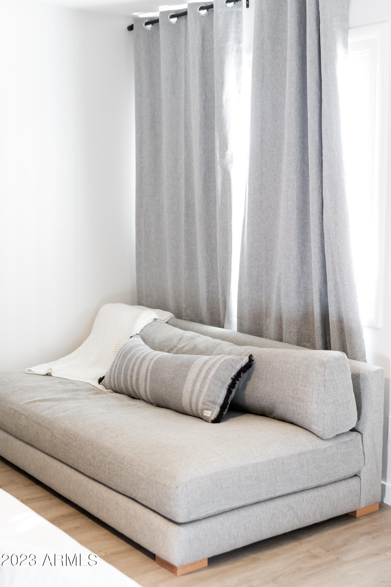 8244 E CHAPARRAL Road