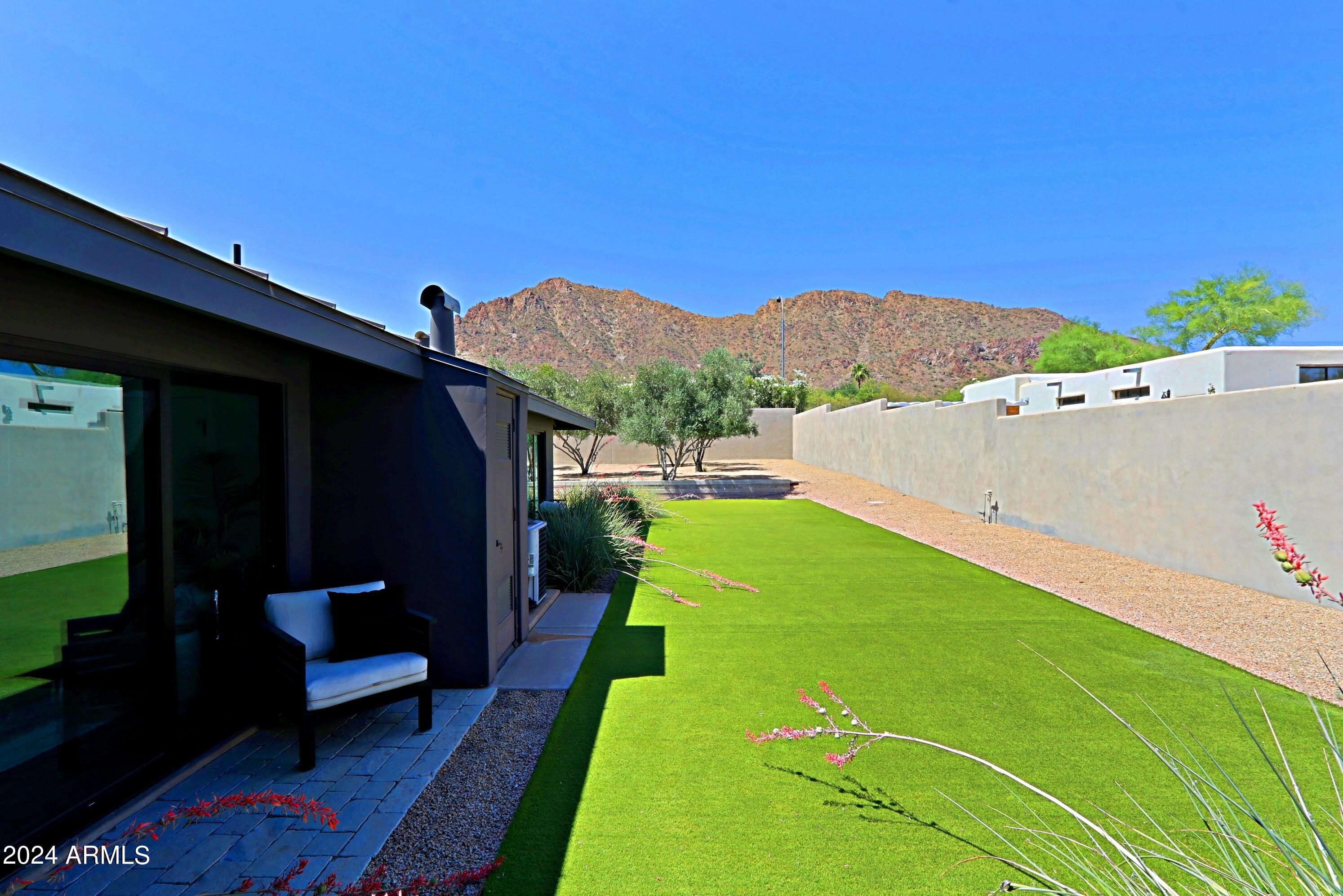 4435 N LOS VECINOS Drive