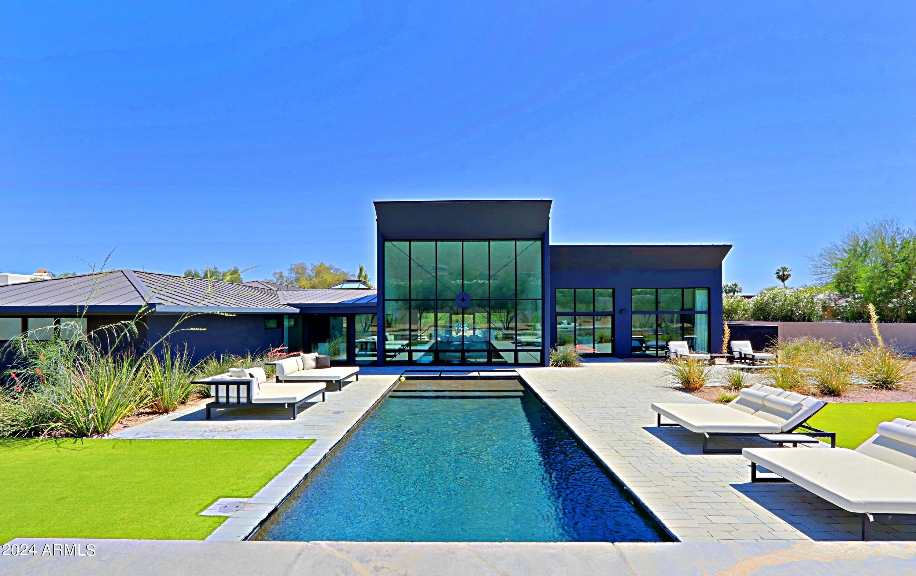 4435 N LOS VECINOS Drive