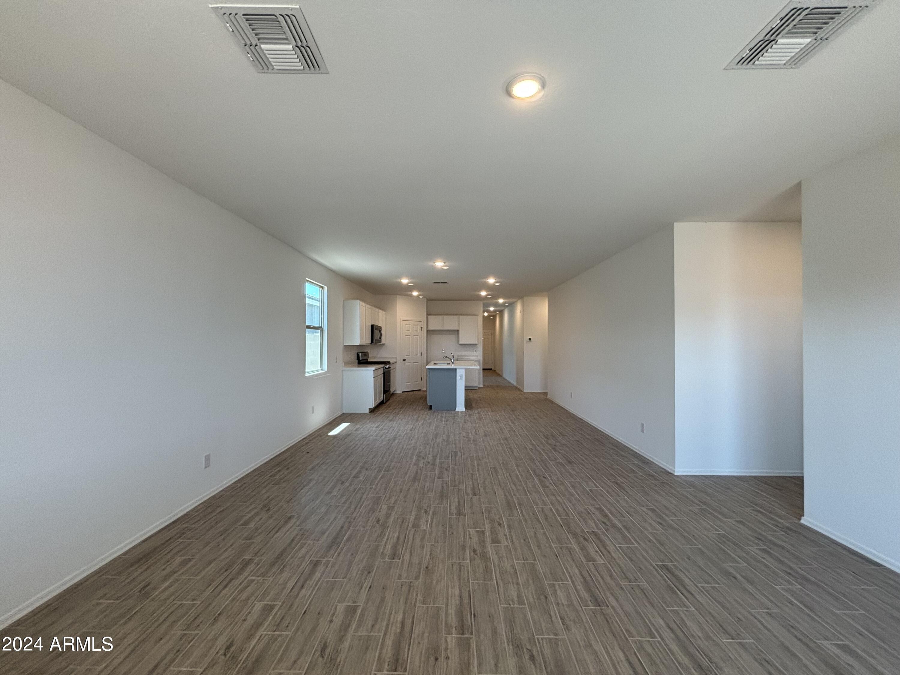 47529 W KENNER Drive