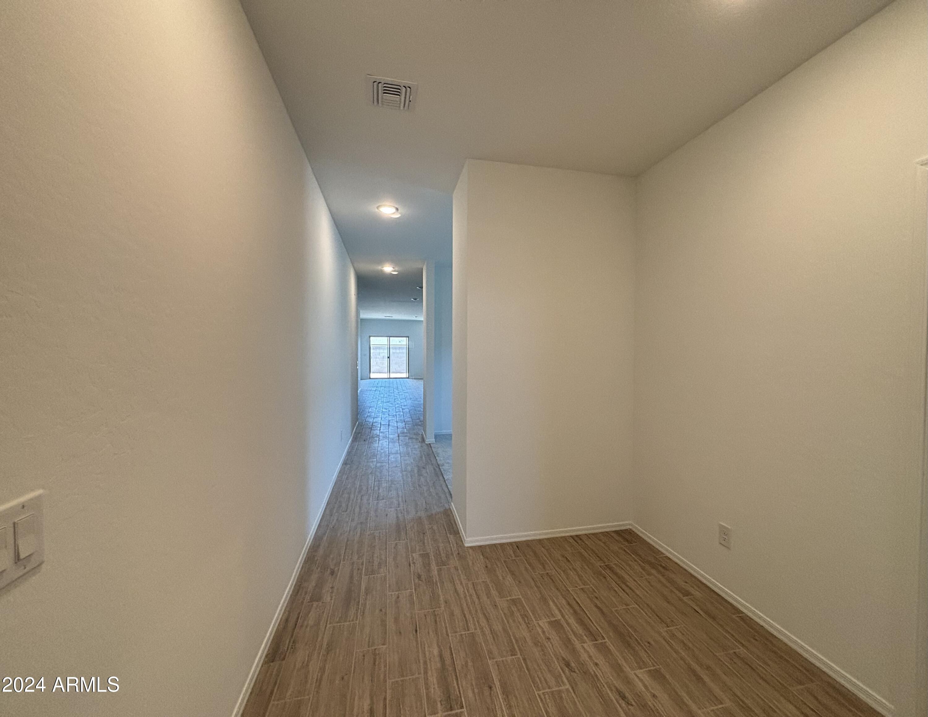 47529 W KENNER Drive