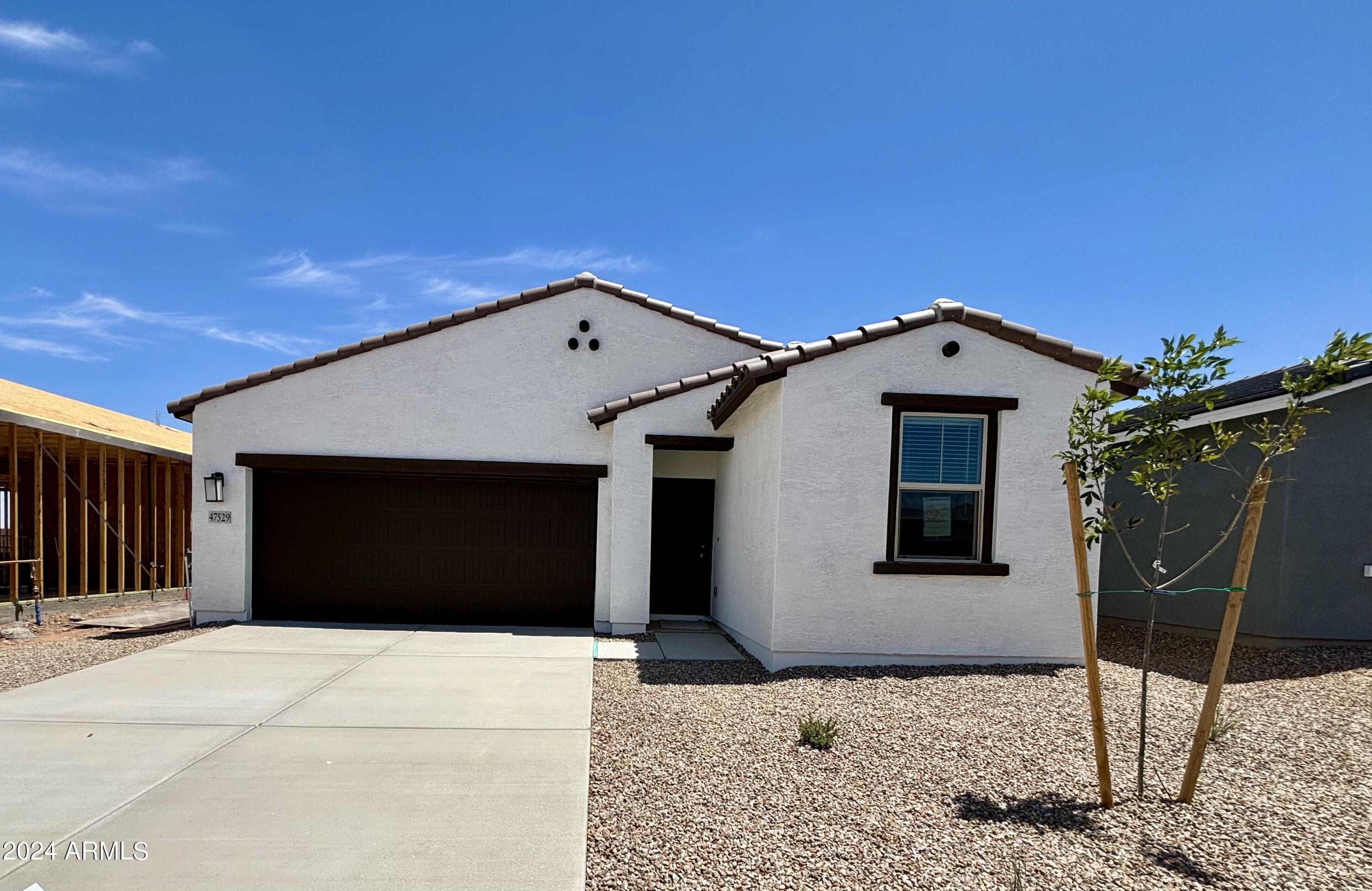 47529 W KENNER Drive