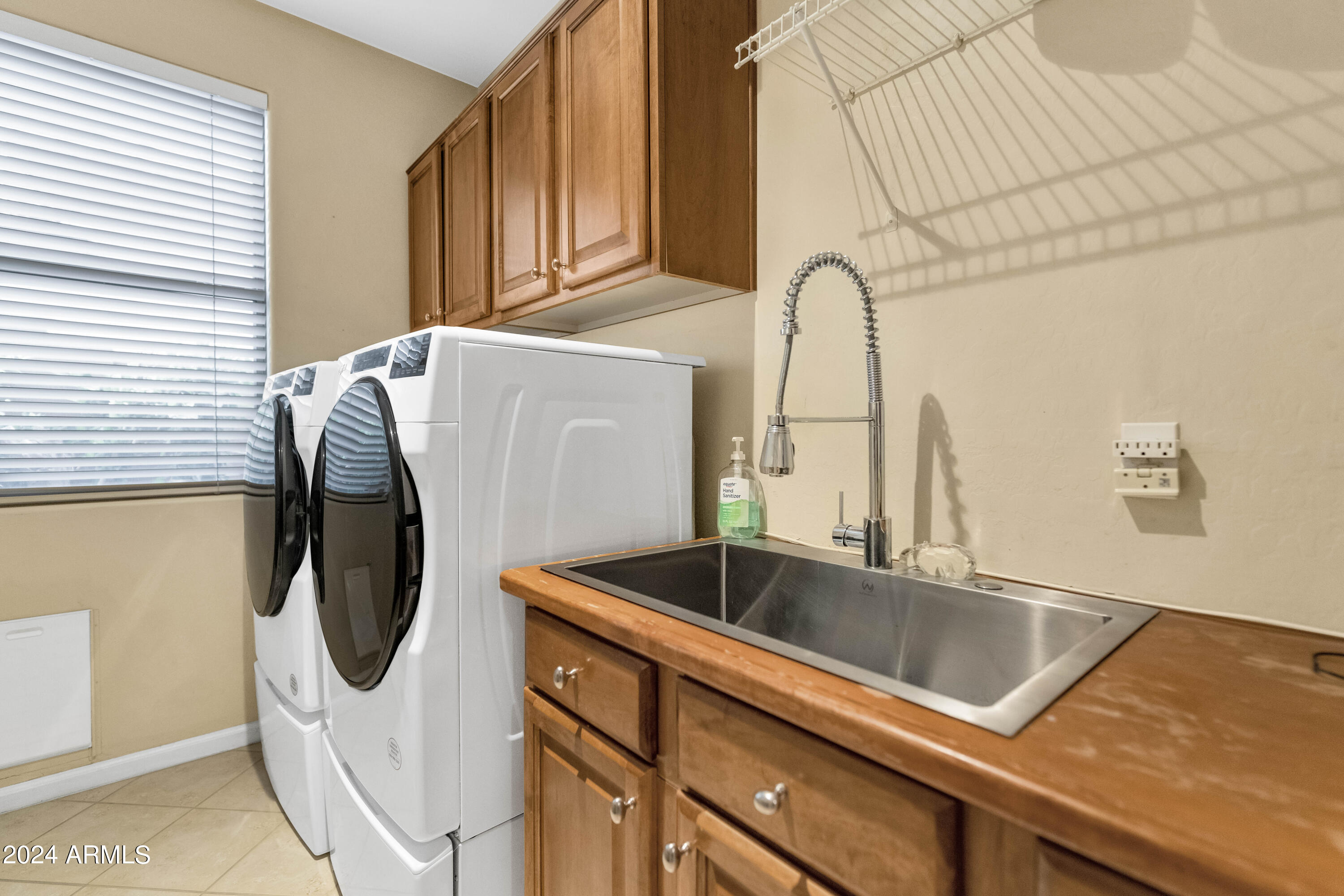 7980 E FEATHERSONG Lane