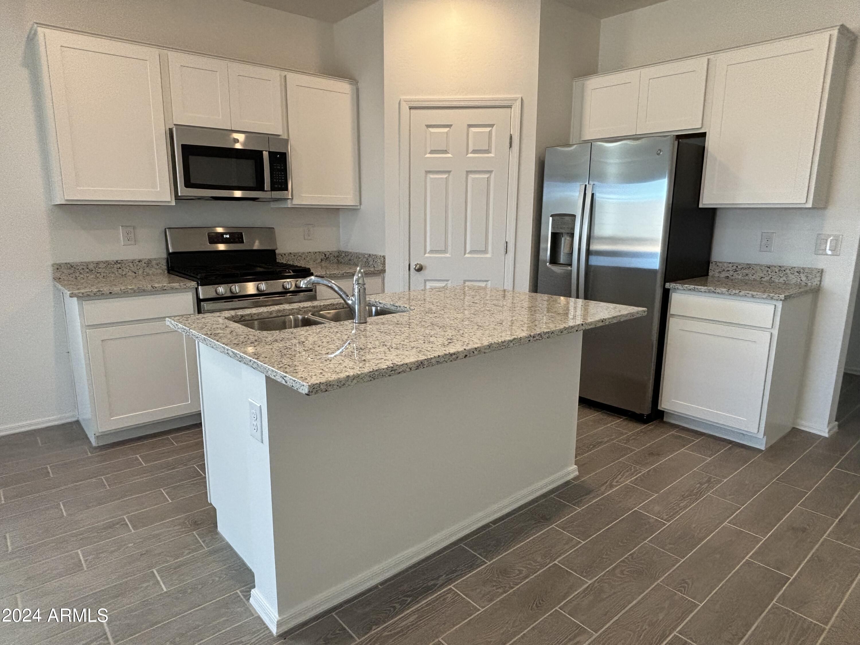 47804 W MOELLER Road