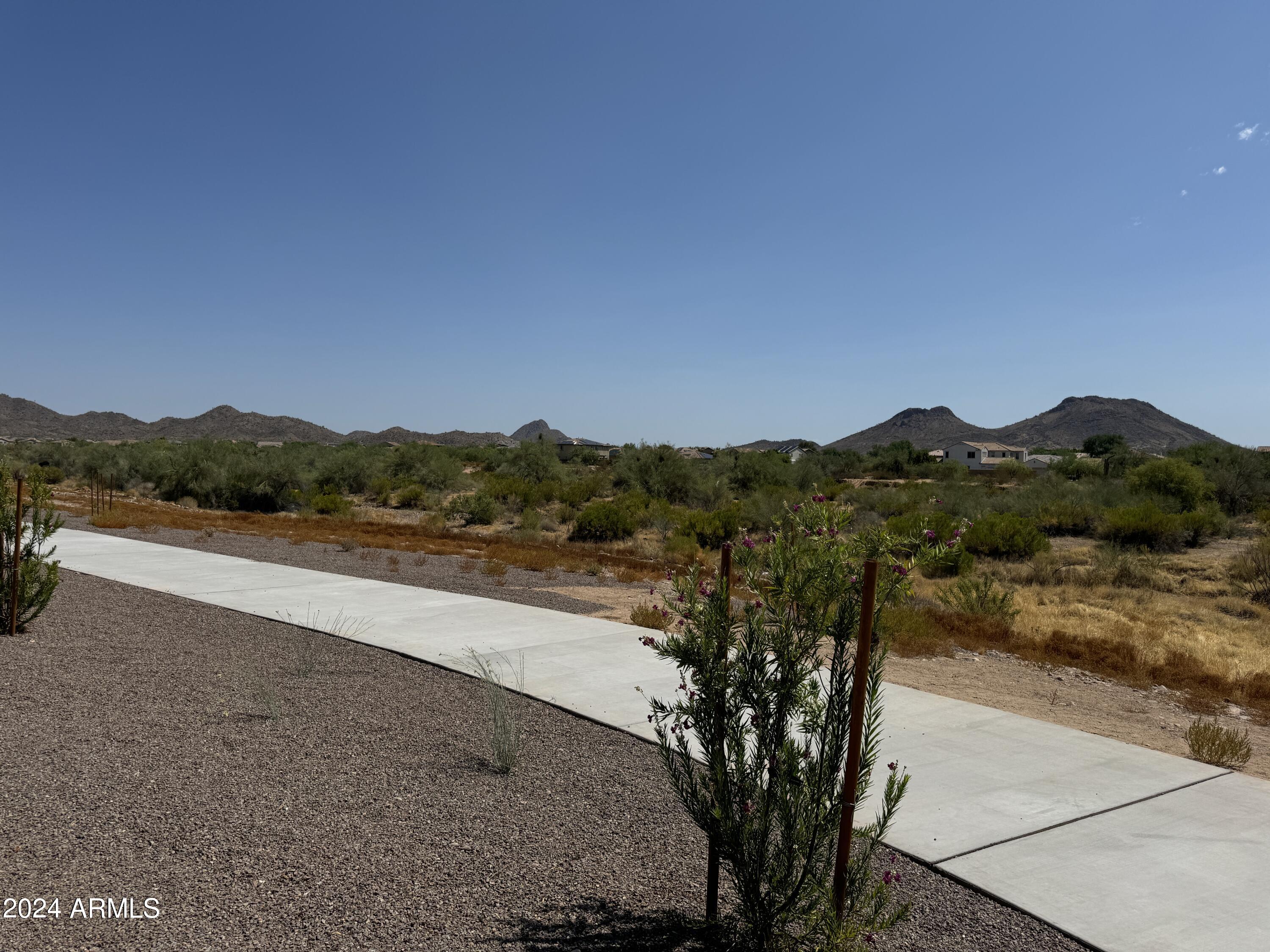 25289 N 75TH Lane