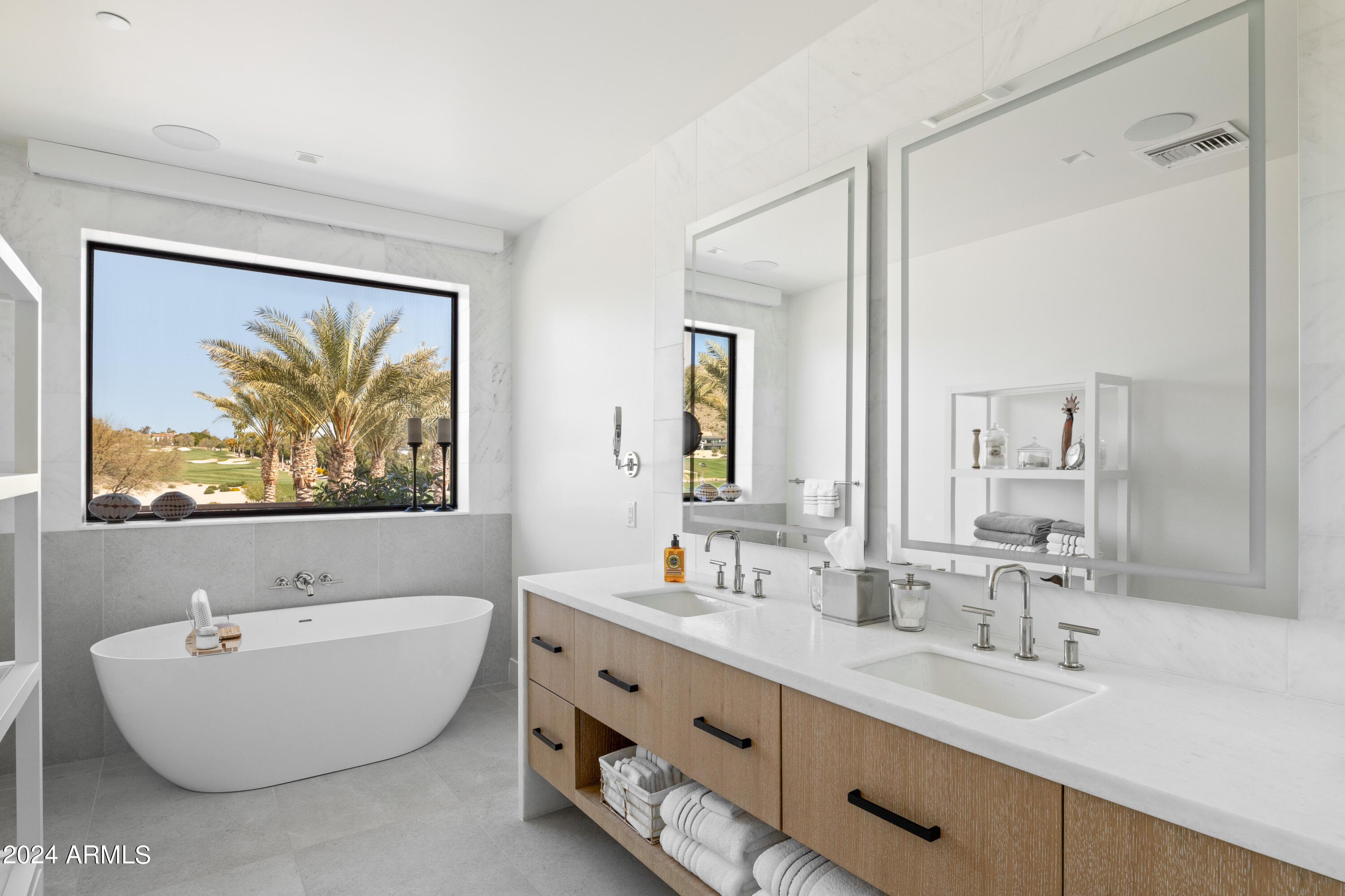 6331 E PHOENICIAN Boulevard # 2