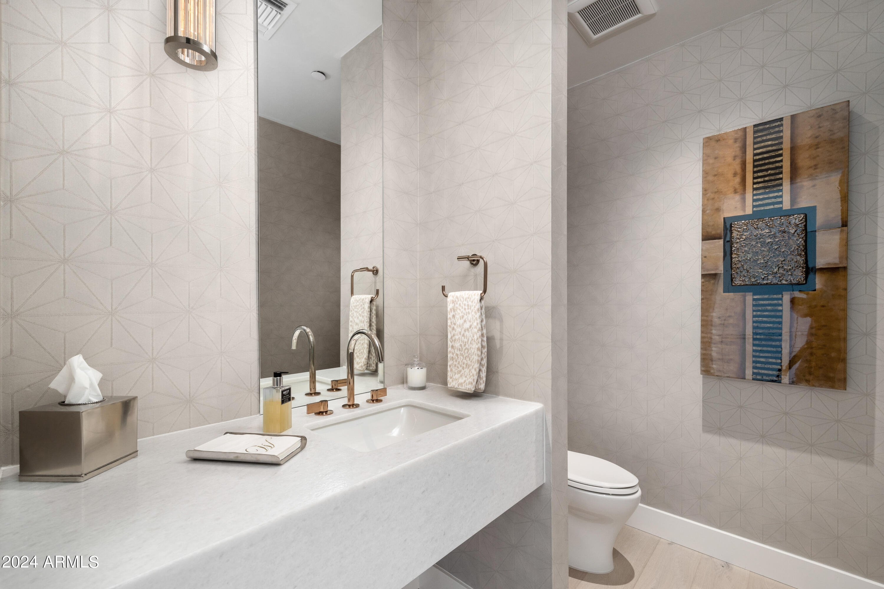 6331 E PHOENICIAN Boulevard # 2