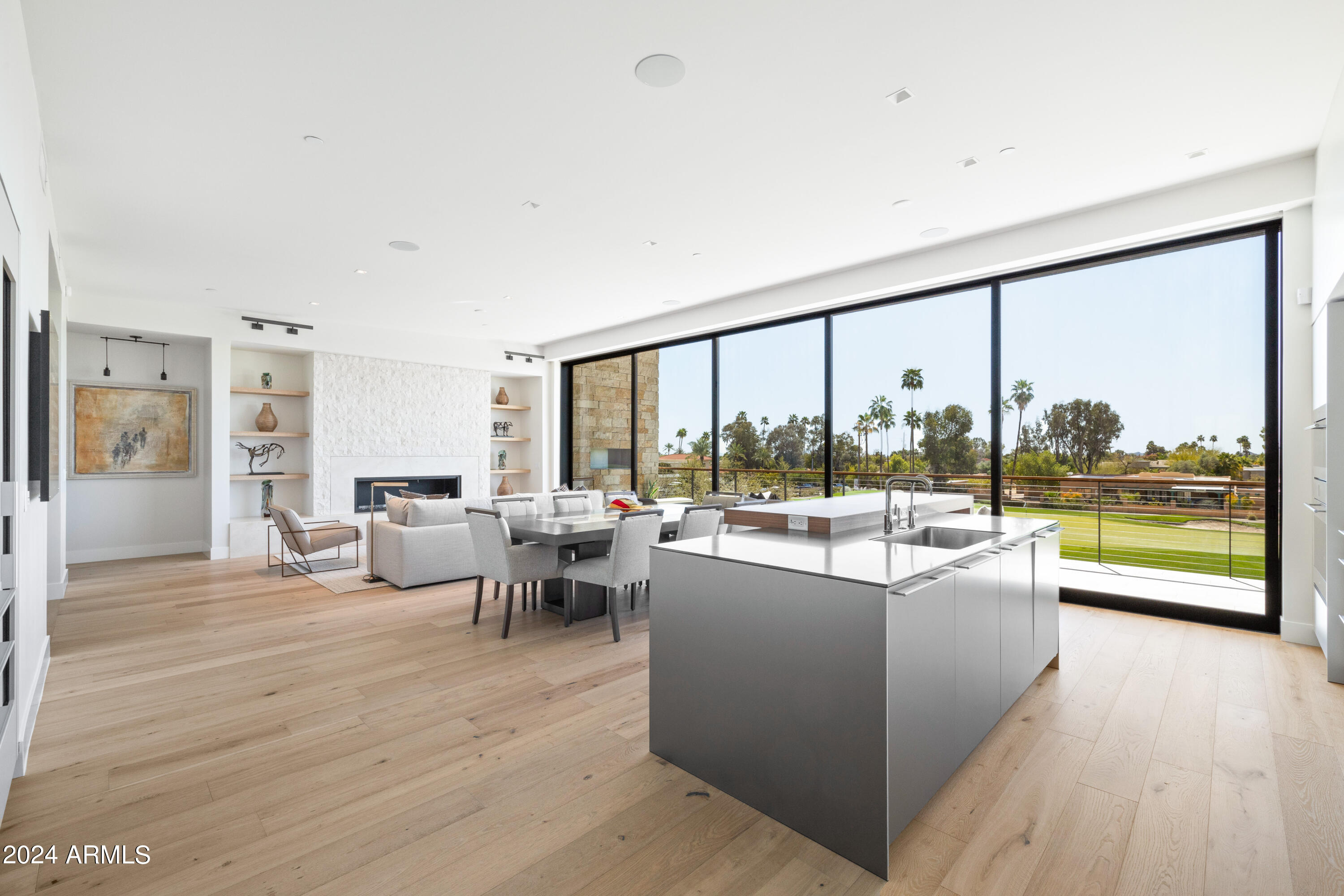 6331 E PHOENICIAN Boulevard # 2