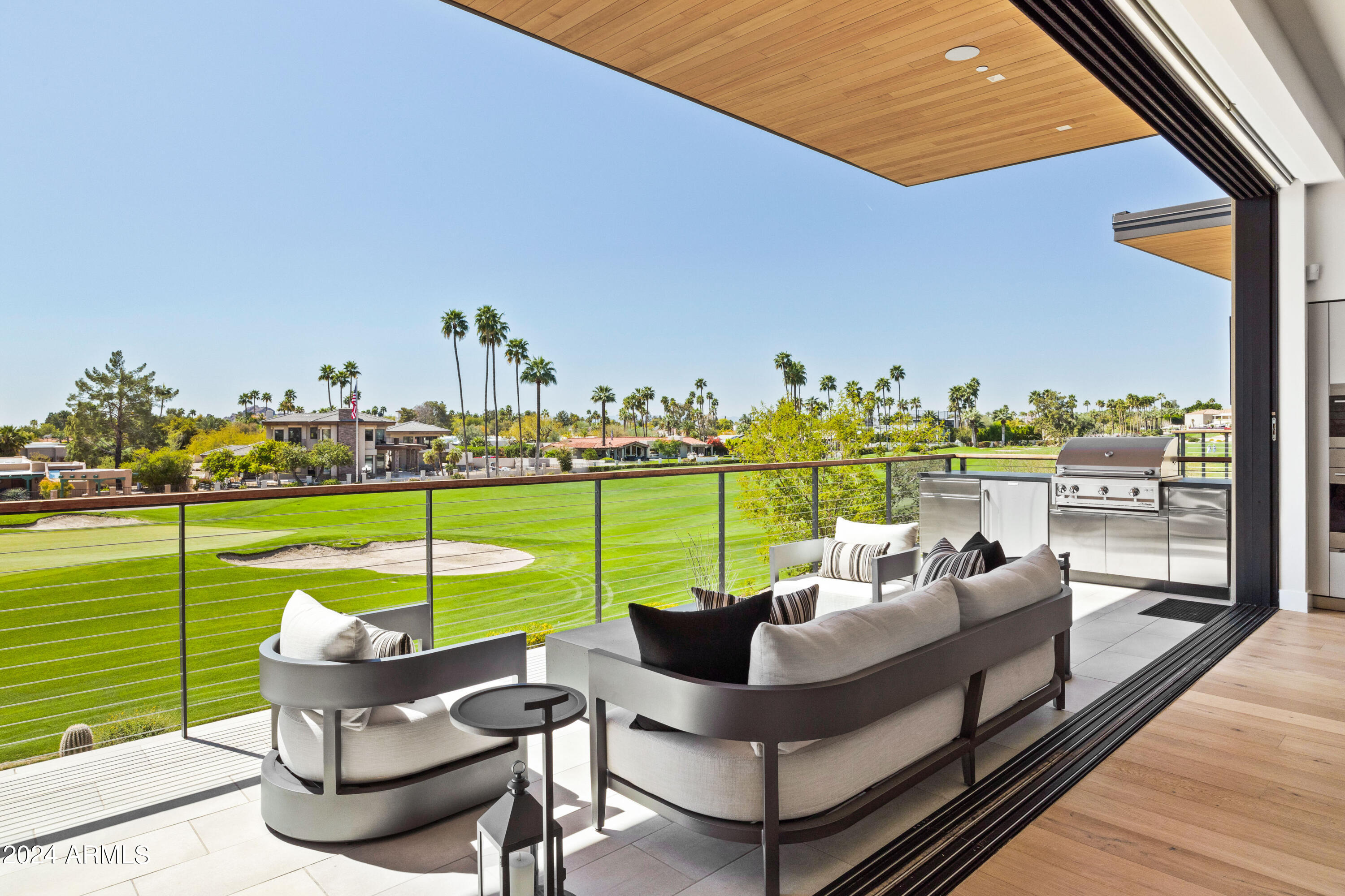 6331 E PHOENICIAN Boulevard # 2
