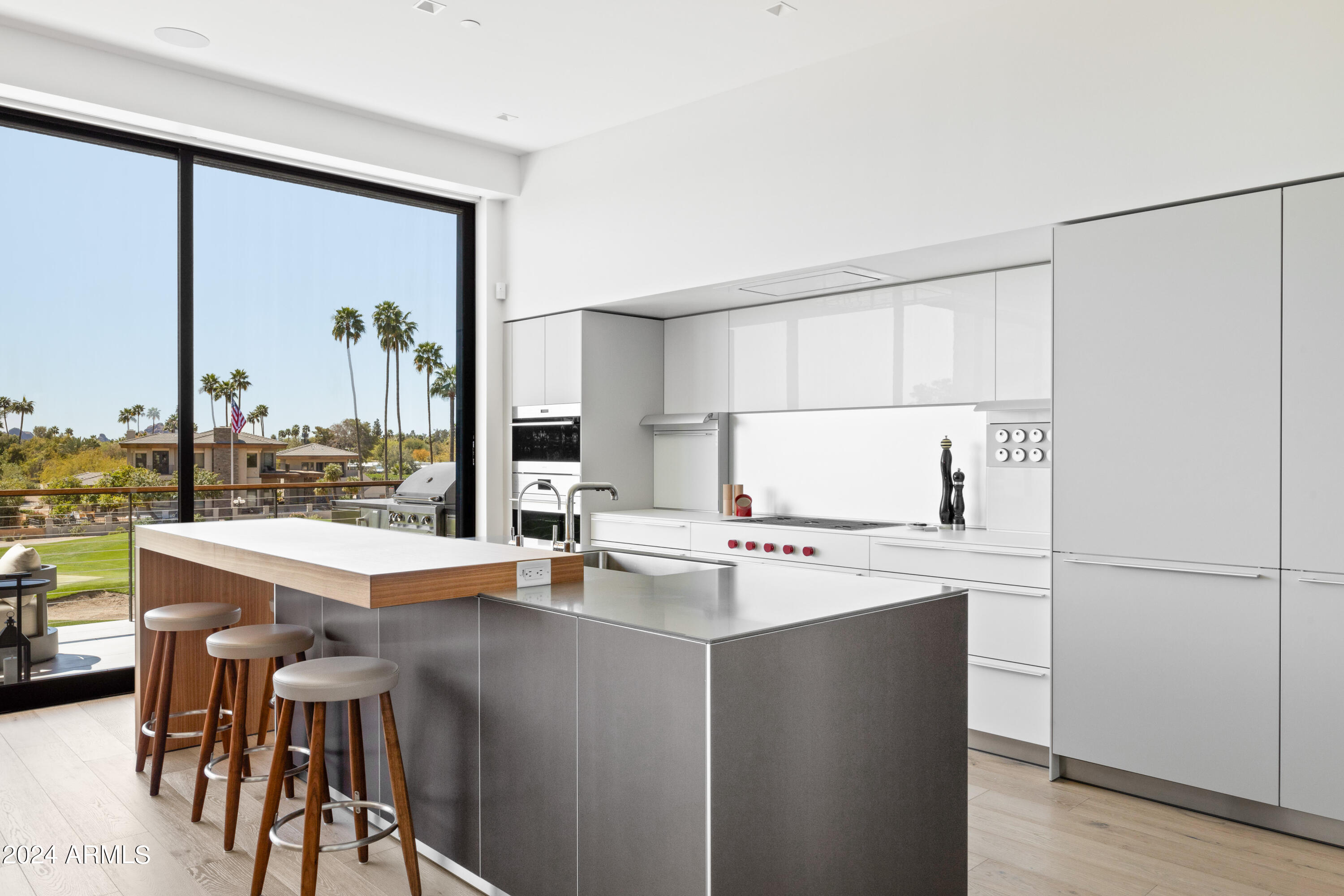 6331 E PHOENICIAN Boulevard # 2