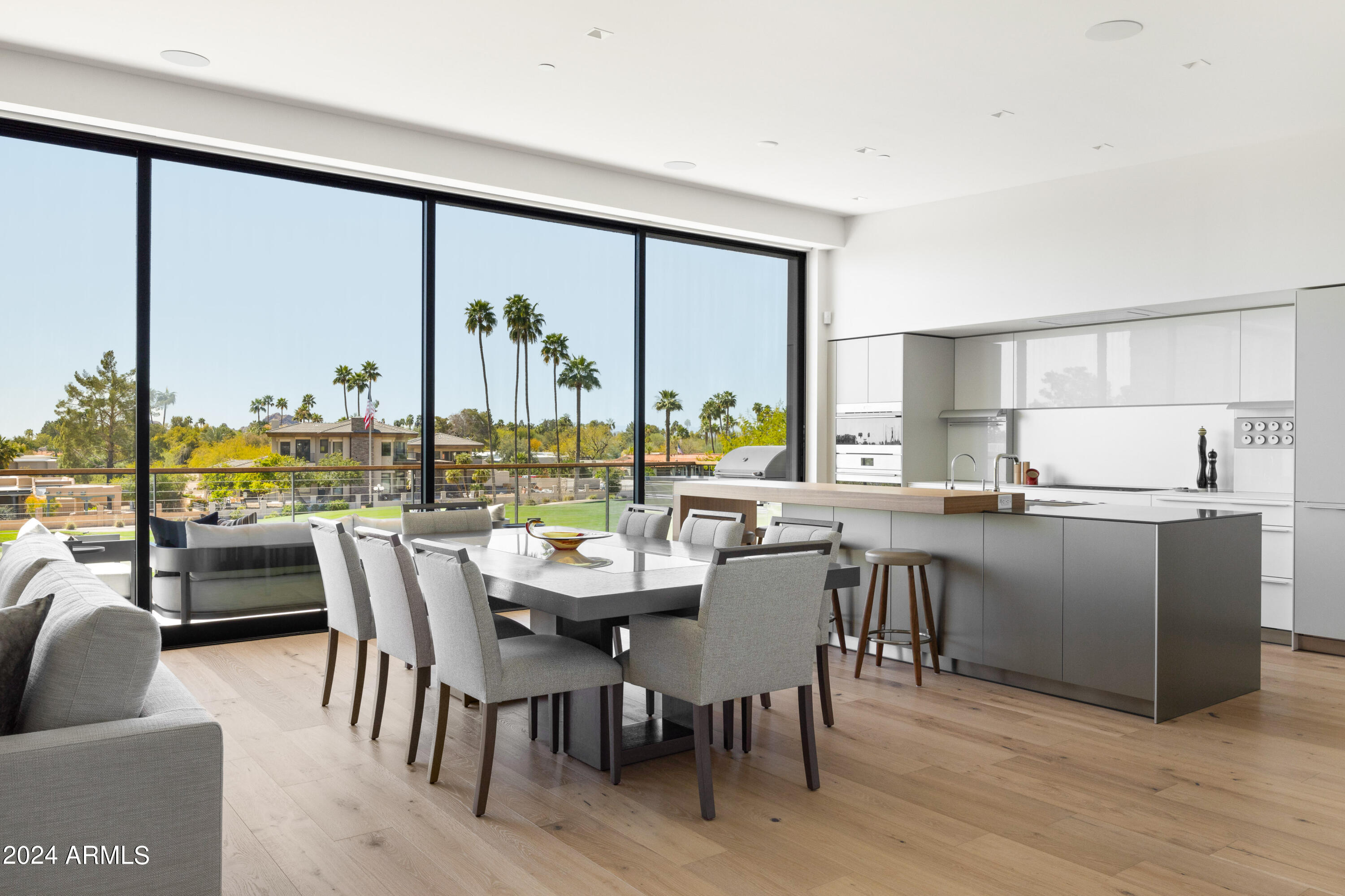 6331 E PHOENICIAN Boulevard # 2