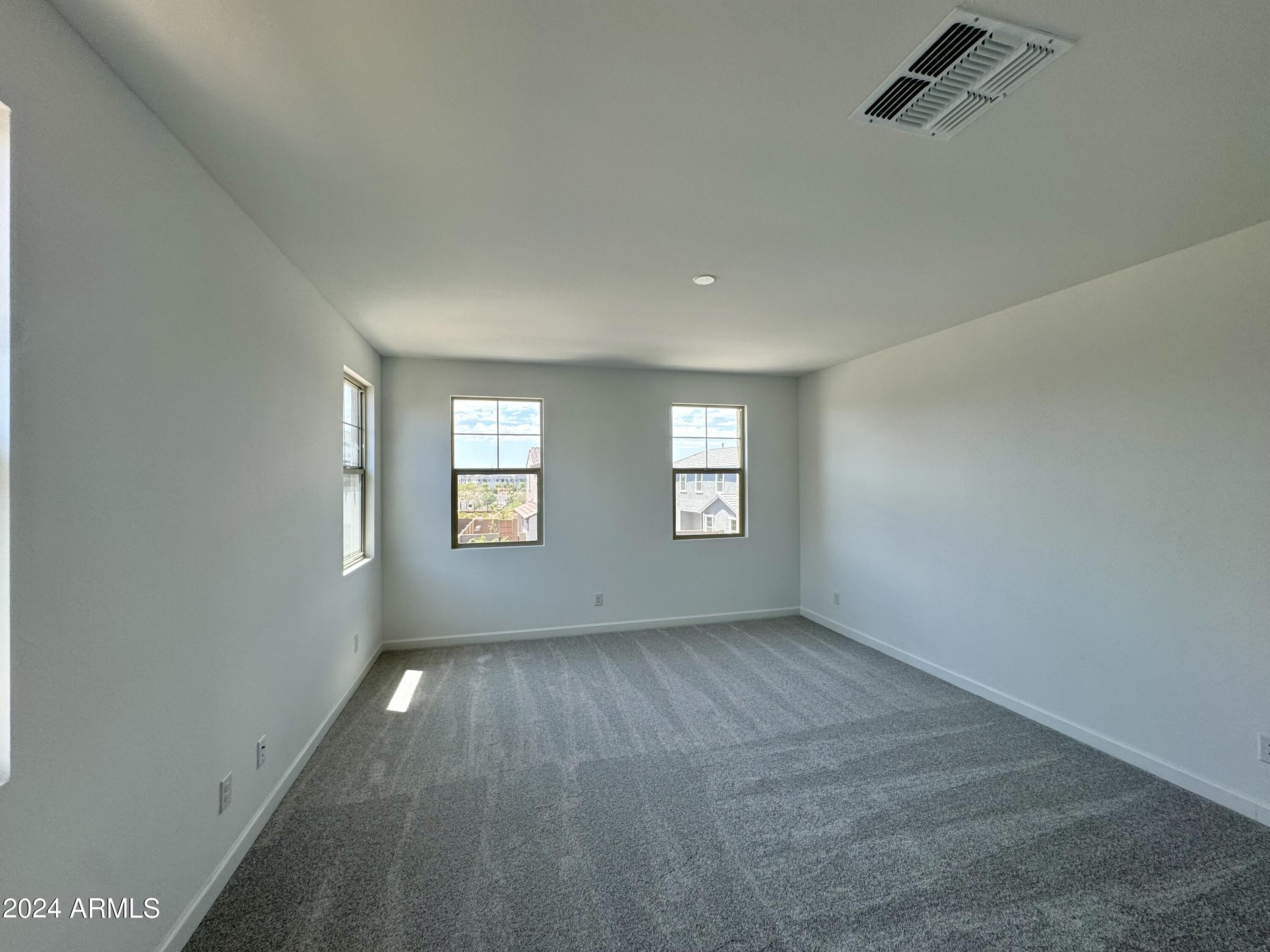 2214 W PASO Trail