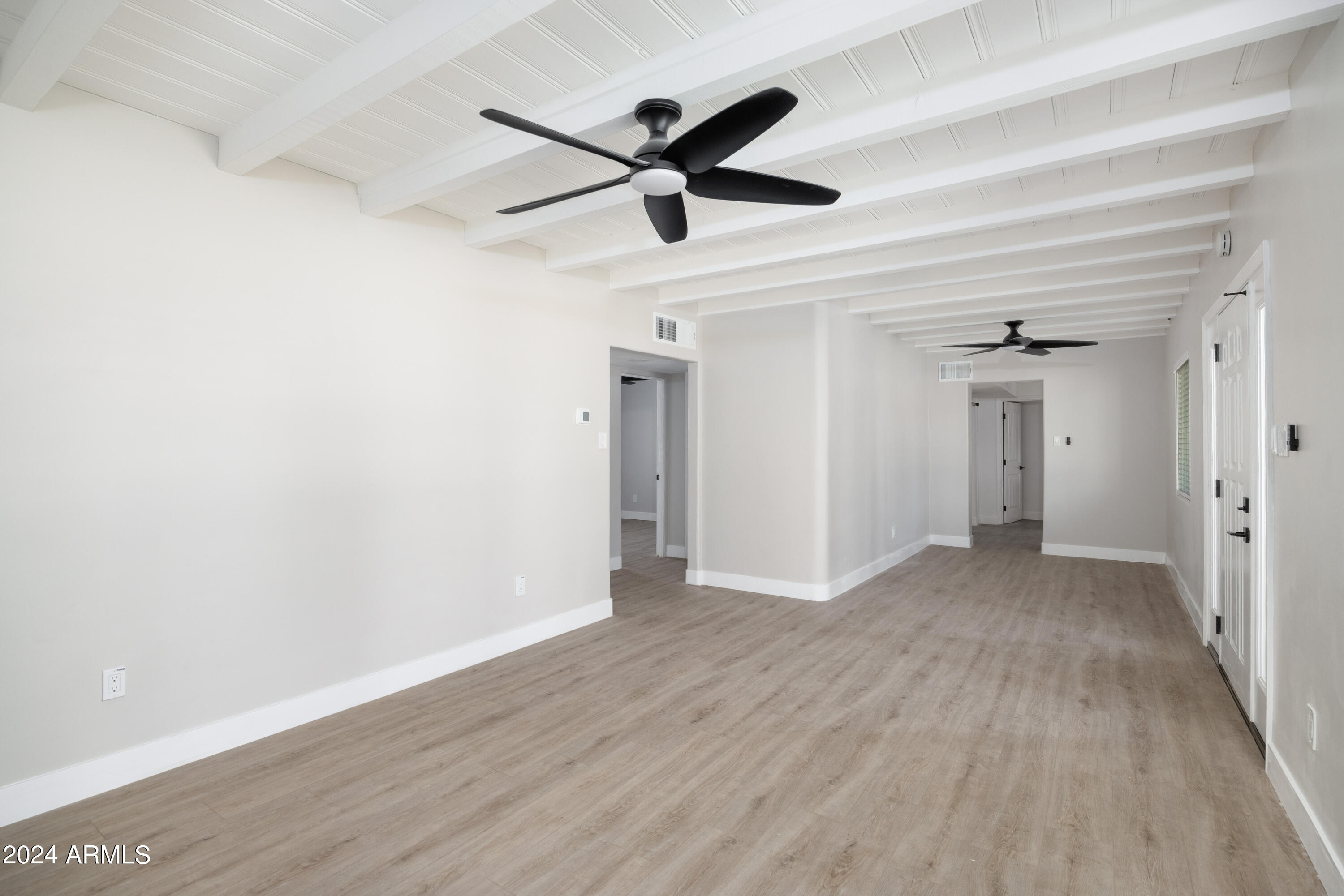 1627 W COLTER Street