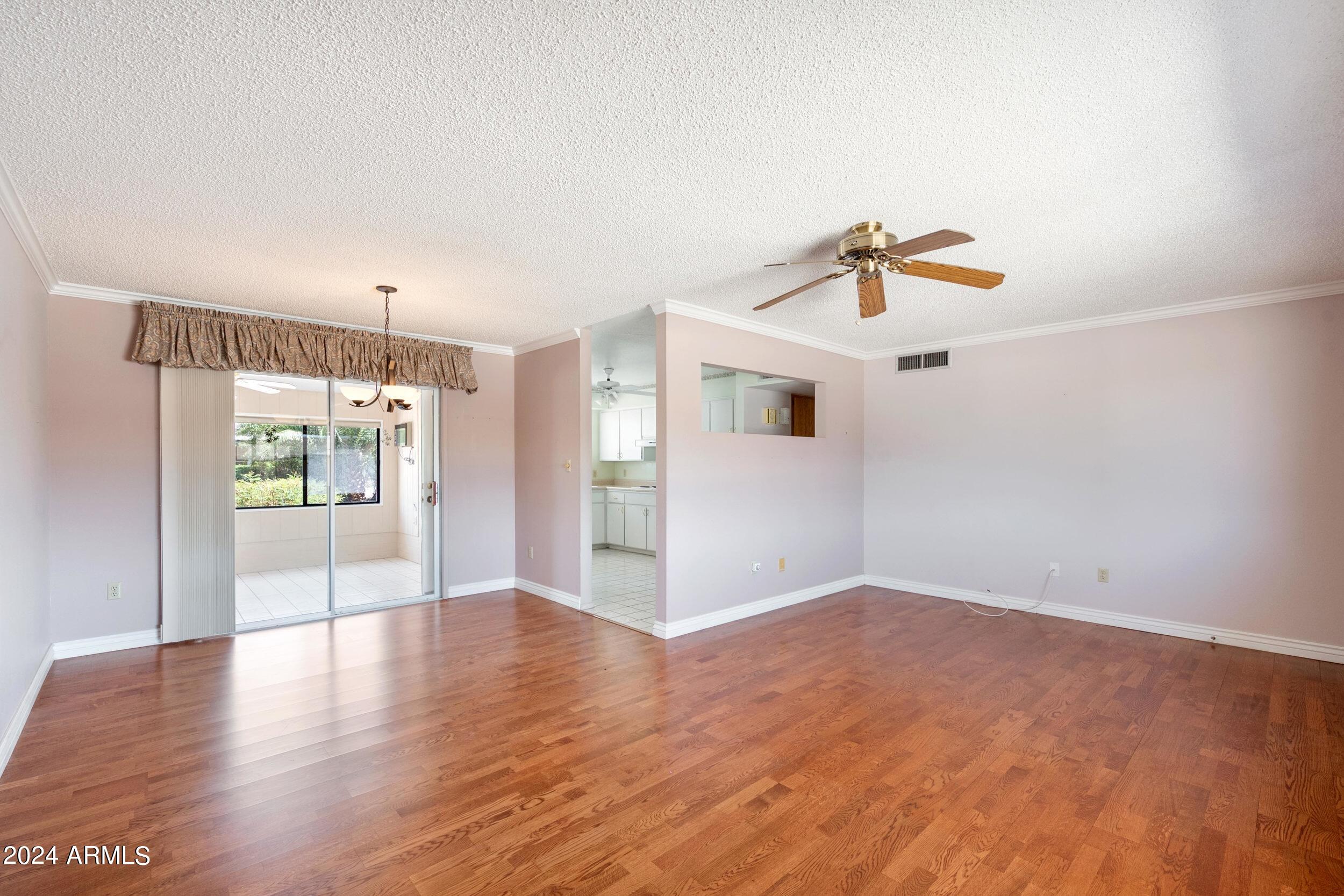 5738 E CASPER Road W