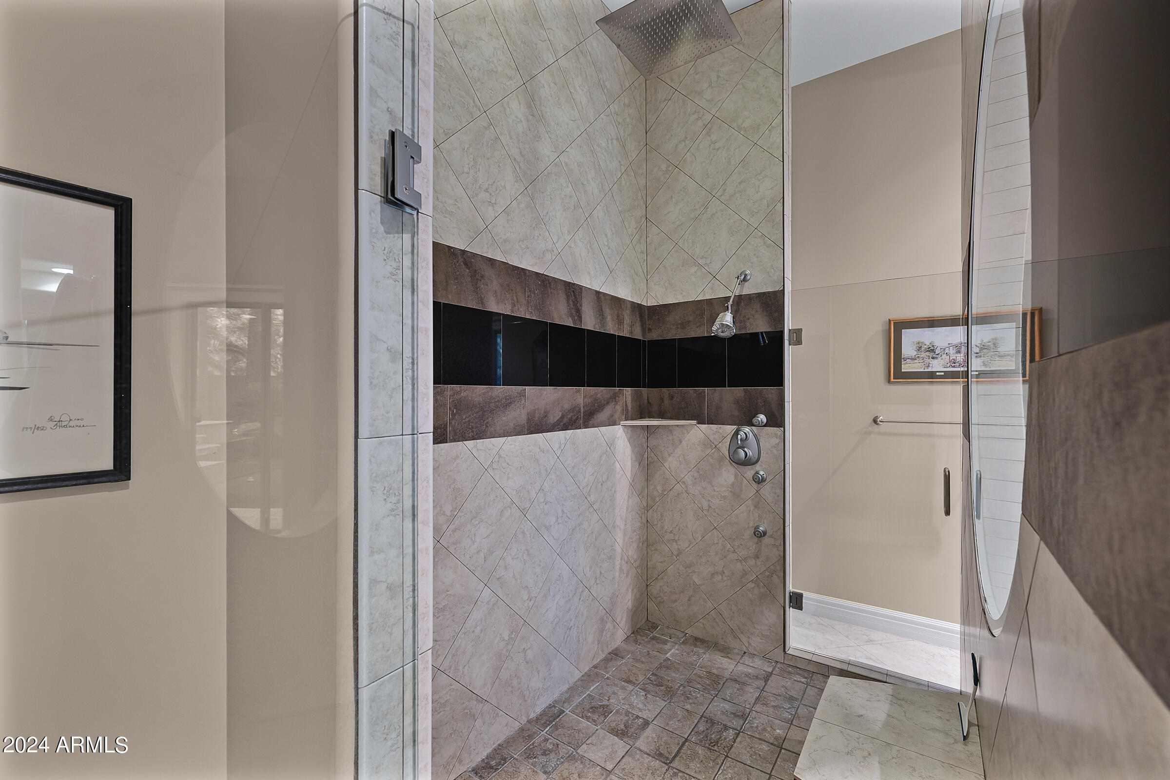 103 W MACAW Drive
