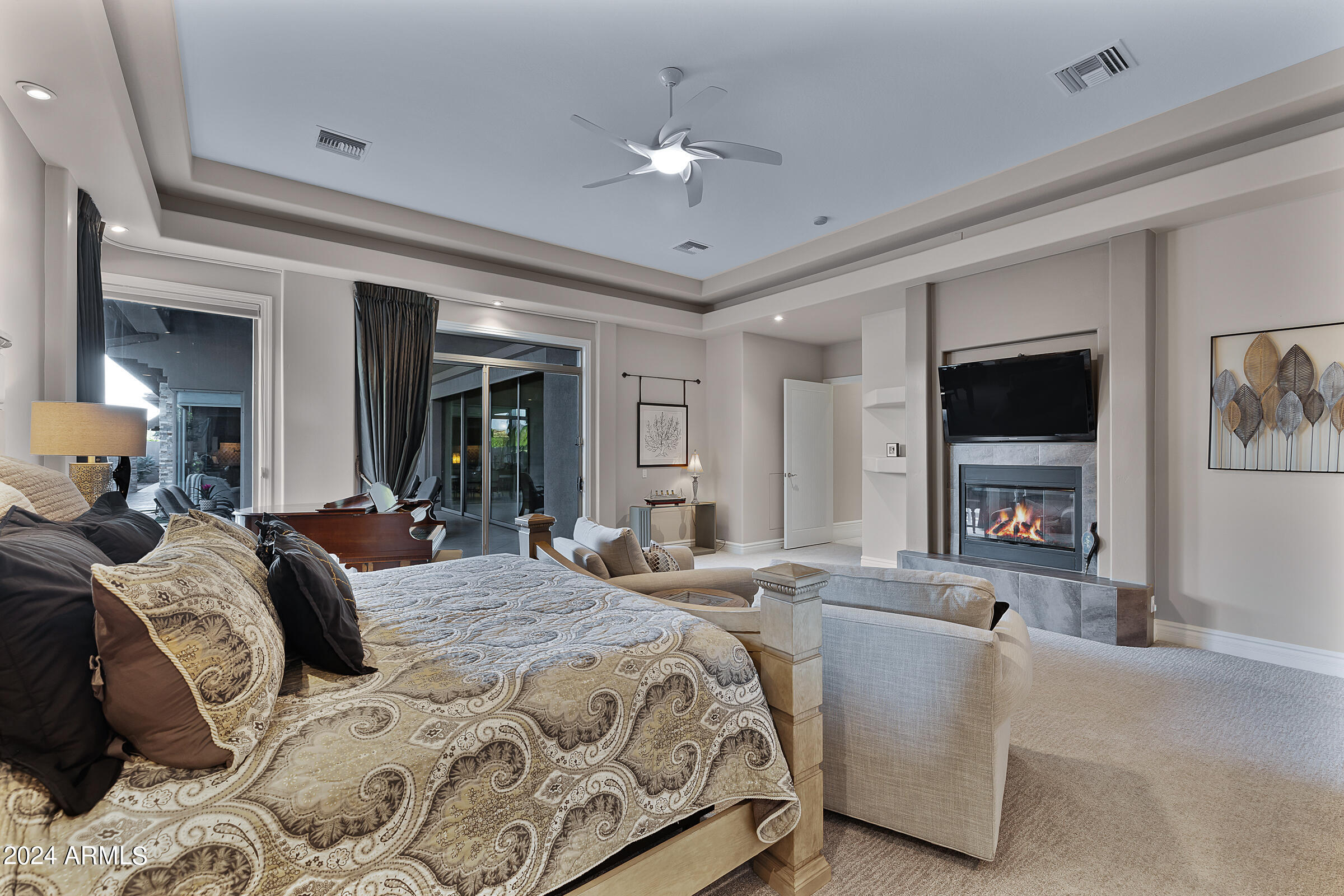 103 W MACAW Drive