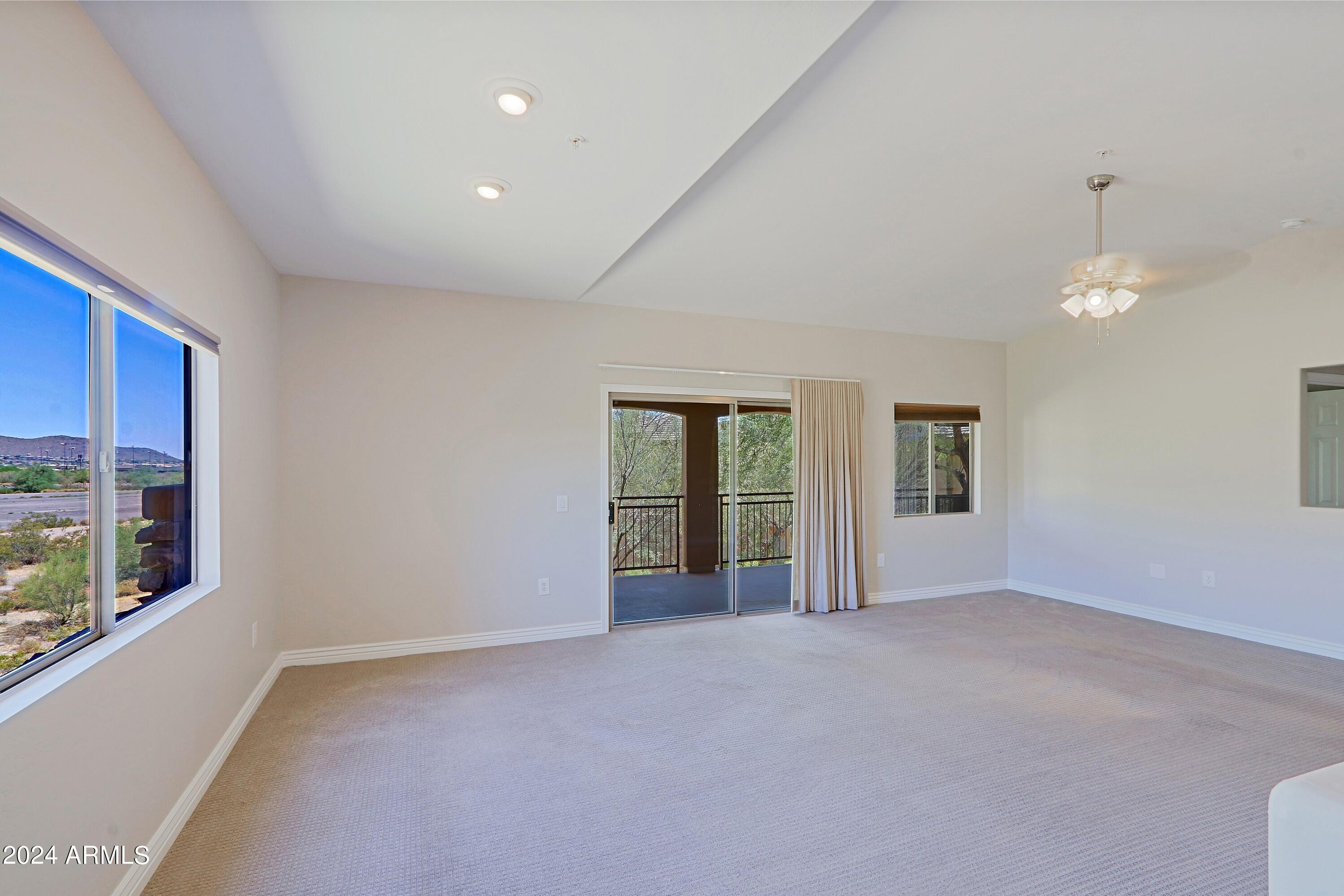 16801 N 94TH Street # 2040